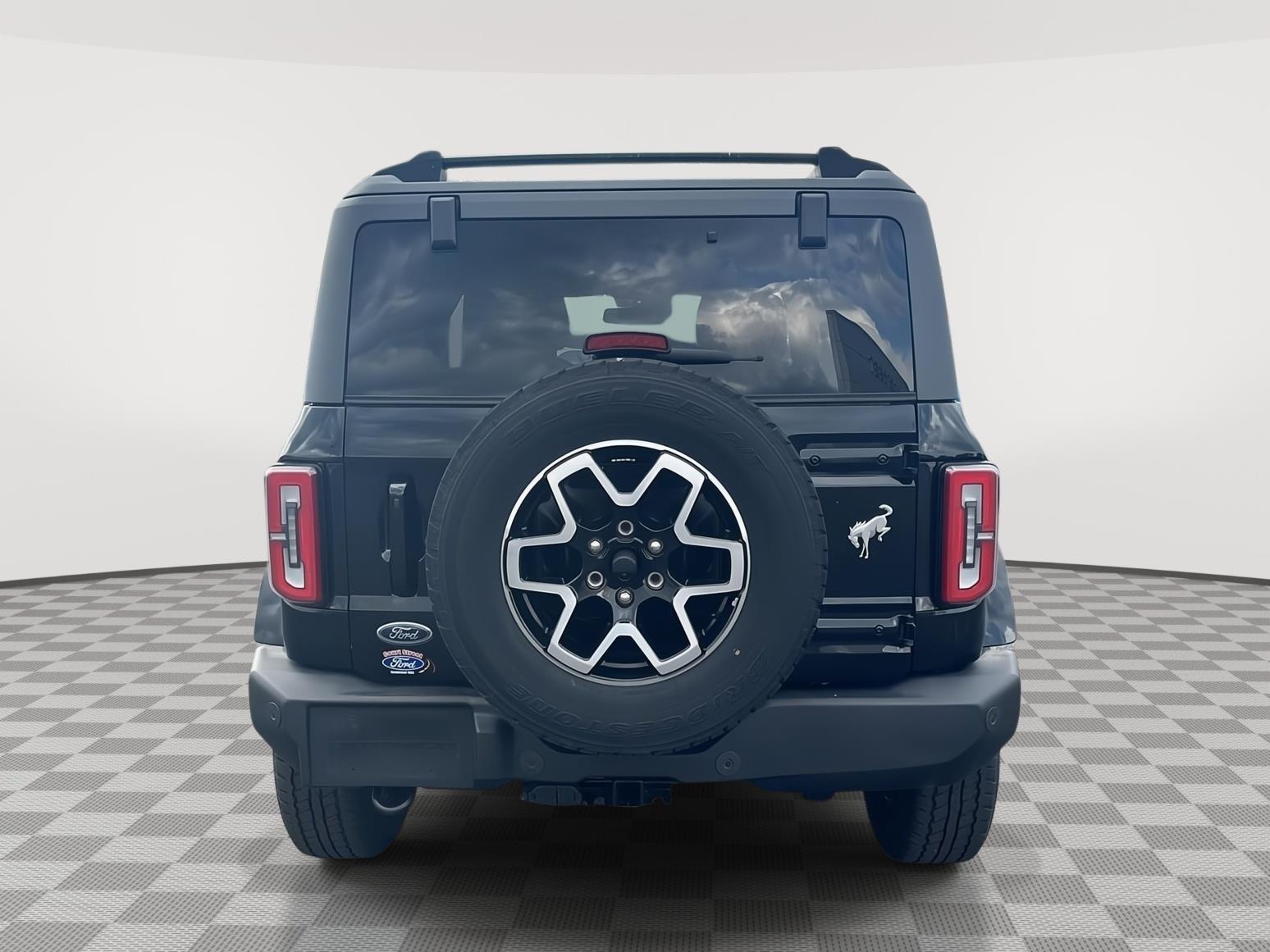 View vehicle photo 6