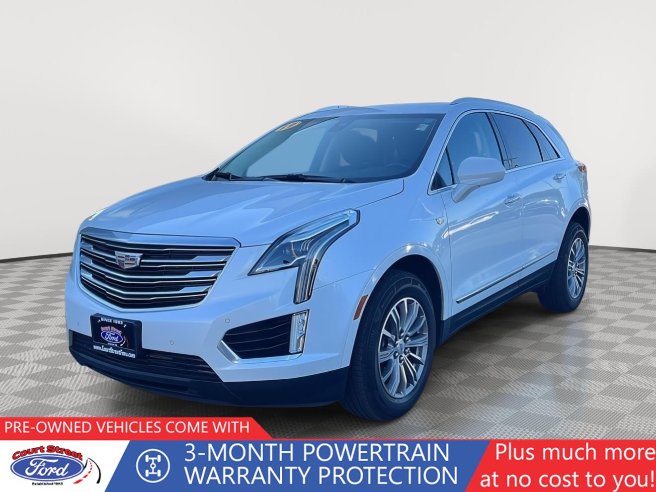 Crystal White Tricoat 2019 Cadillac XT5 Luxury AWD SUV / Crossover Four-Wheel Drive 8-Speed Automatic