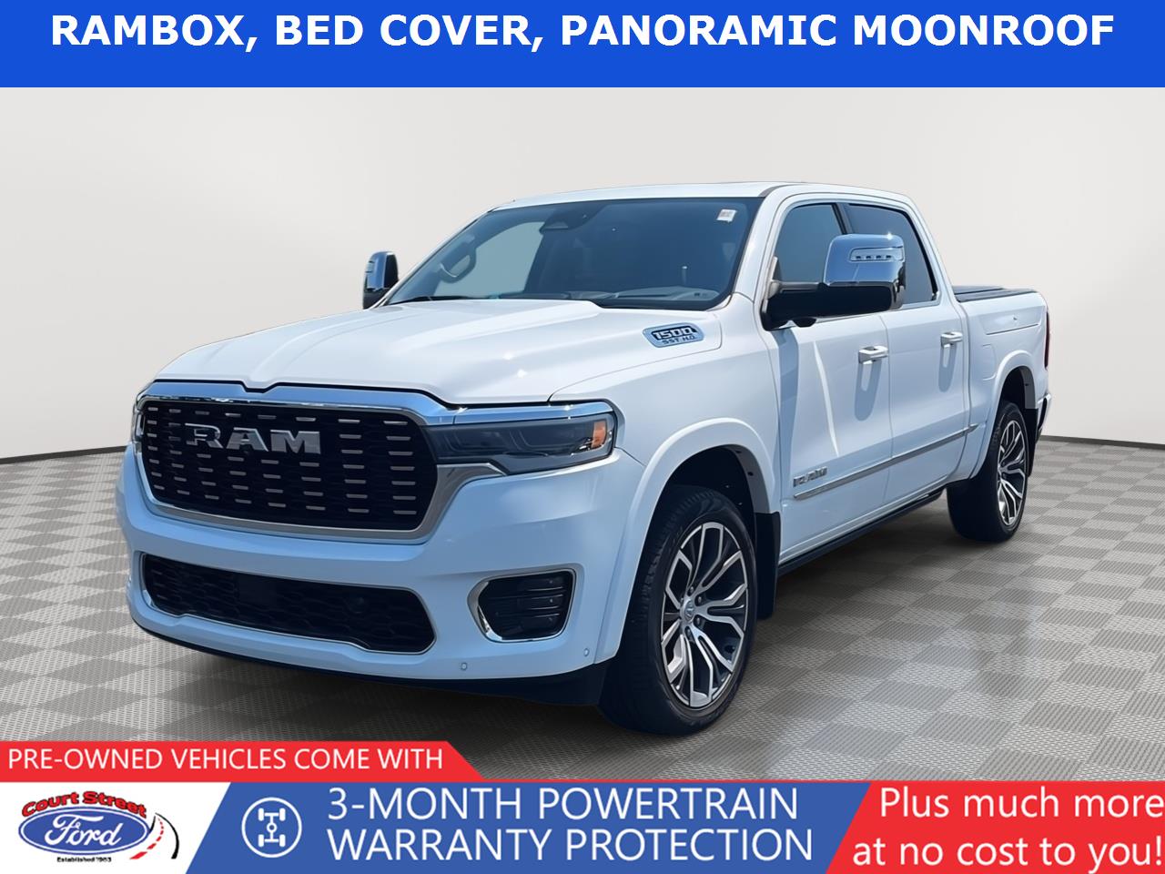 Bright White 2025 RAM 1500 Pickup Truck Four-Wheel Drive 8-Speed Automatic