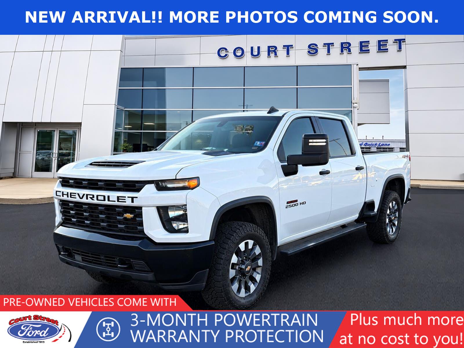Summit White 2021 Chevrolet Silverado 2500HD Pickup Truck Four-Wheel Drive 6-Speed Automatic