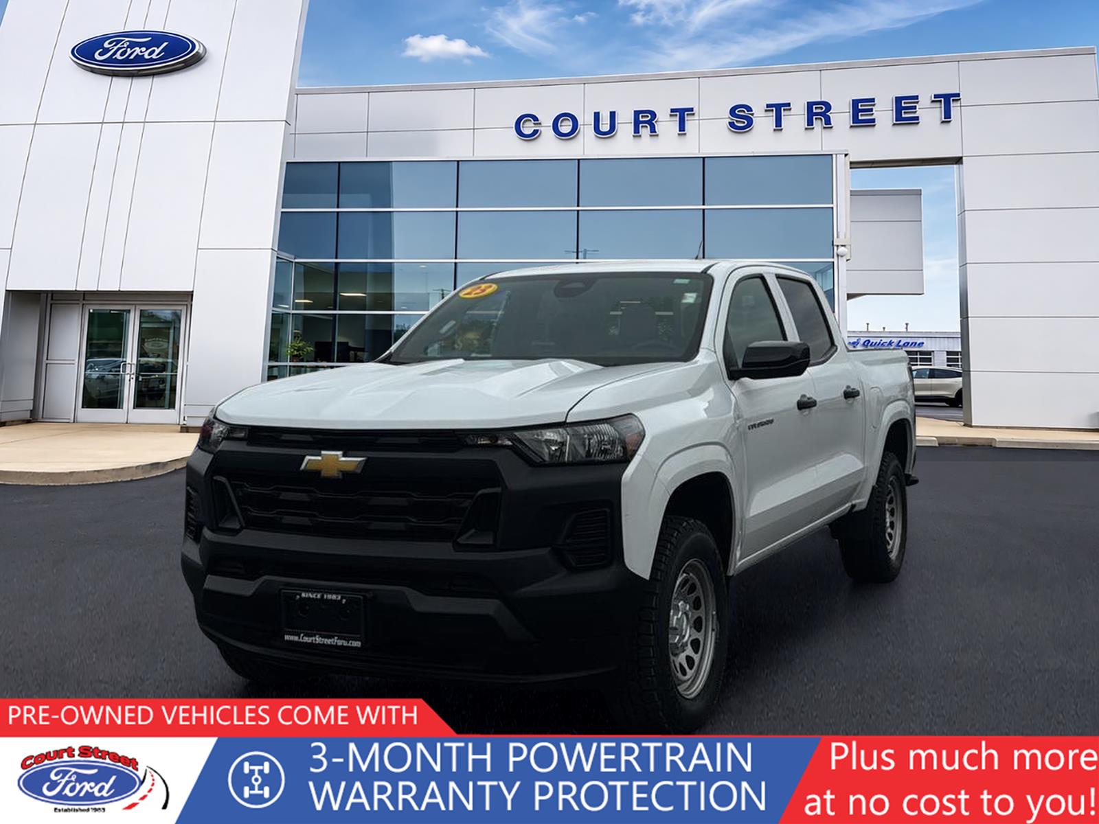 Summit White 2023 Chevrolet Colorado Pickup Truck Four-Wheel Drive 8-Speed Automatic