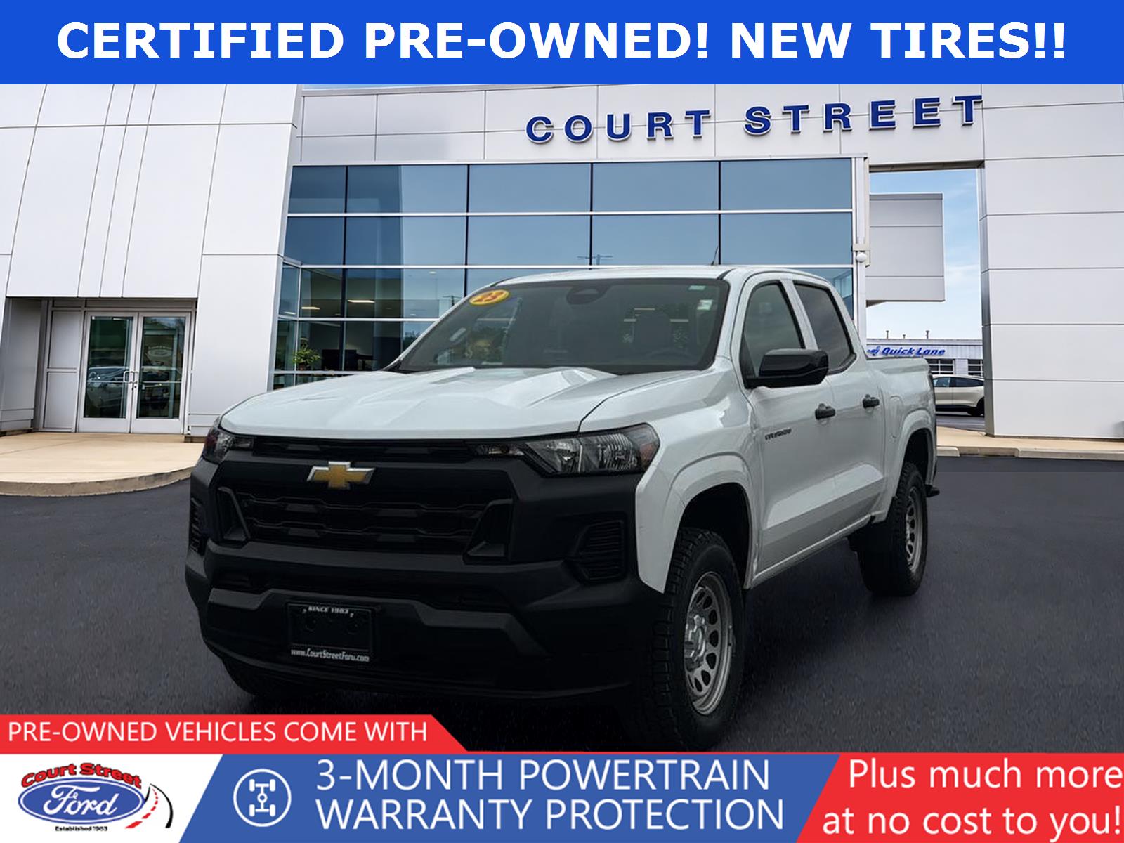 Summit White 2023 Chevrolet Colorado Pickup Truck Four-Wheel Drive 8-Speed Automatic