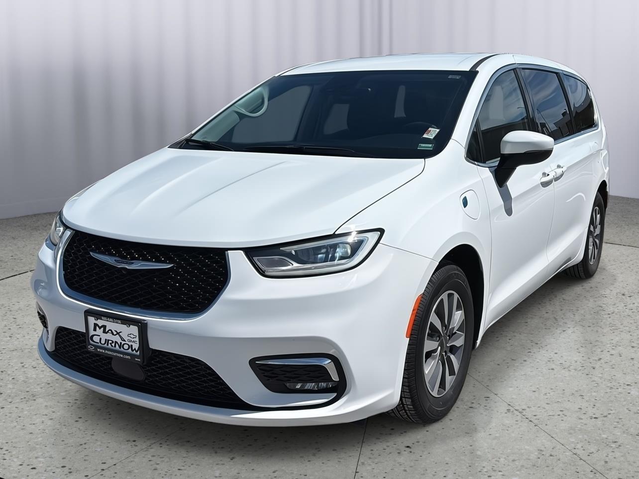 Bright White Clearcoat 2023 Chrysler Pacifica Hybrid Touring L FWD Minivan Front-Wheel Drive Automatic