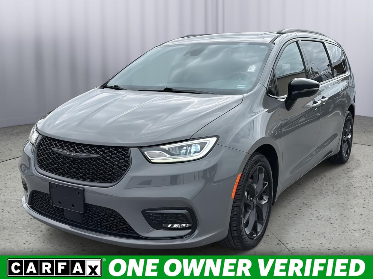 2025 Chrysler Pacifica Limited FWD