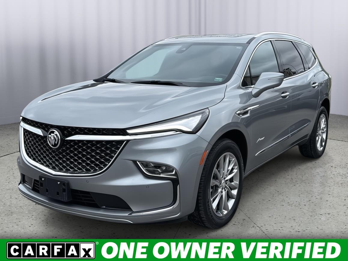  2024 Buick Enclave Avenir AWD   