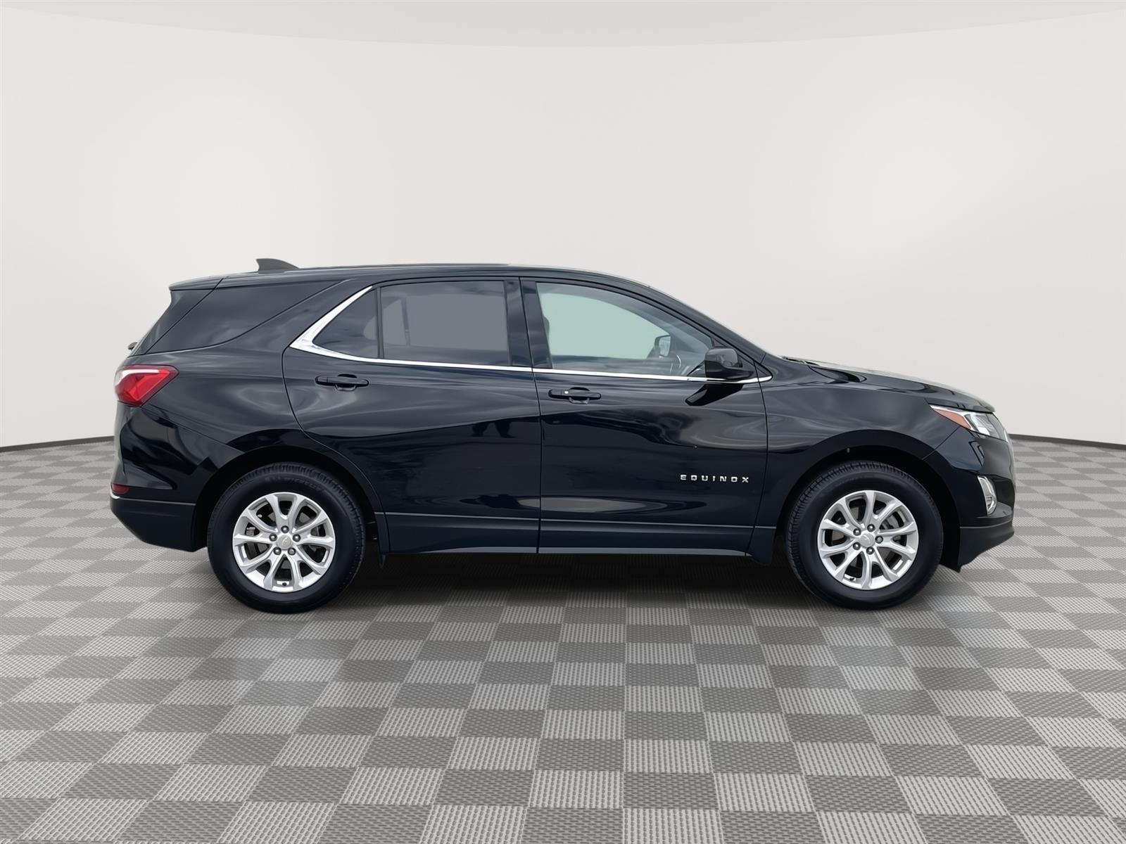 Used 2020 Chevrolet Equinox LT SUV for sale in Lincoln NE