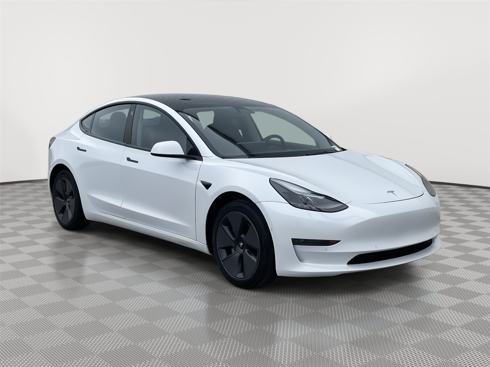 Used 2021 Tesla Model 3 Standard Range Plus Sedan for sale in Lincoln NE