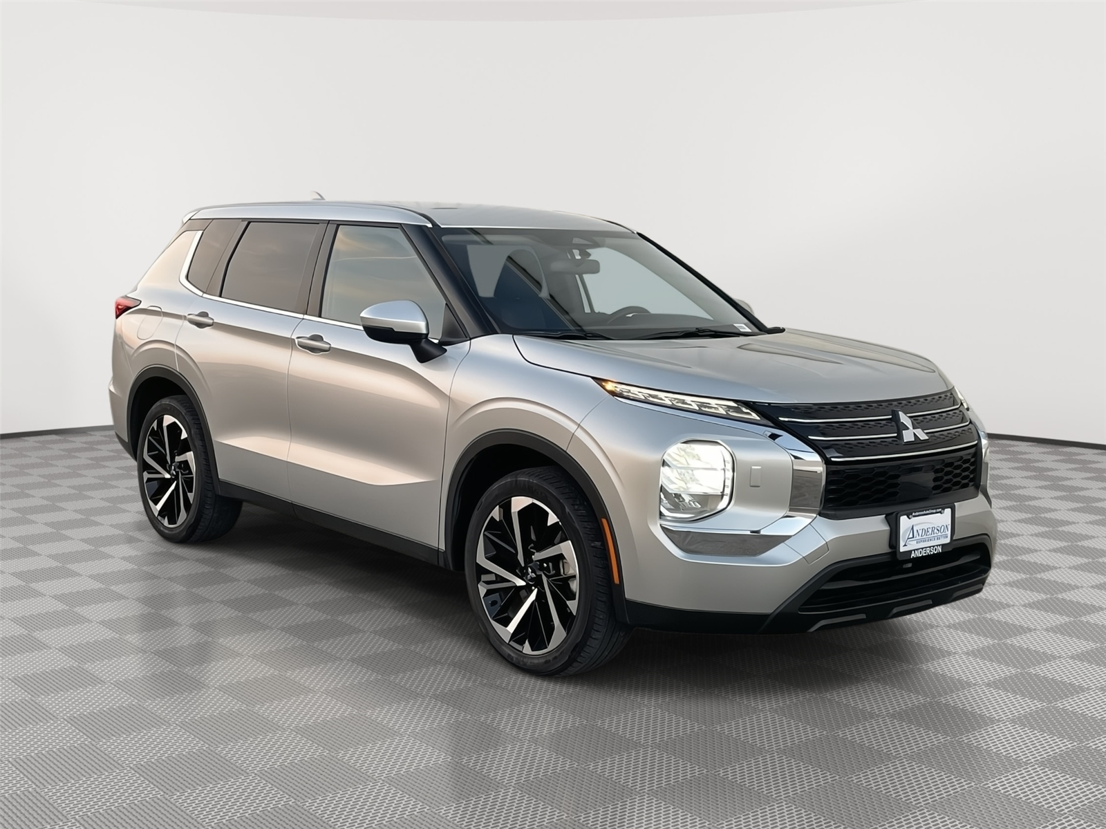 Used 2022 Mitsubishi Outlander ES SUV for sale in Lincoln NE