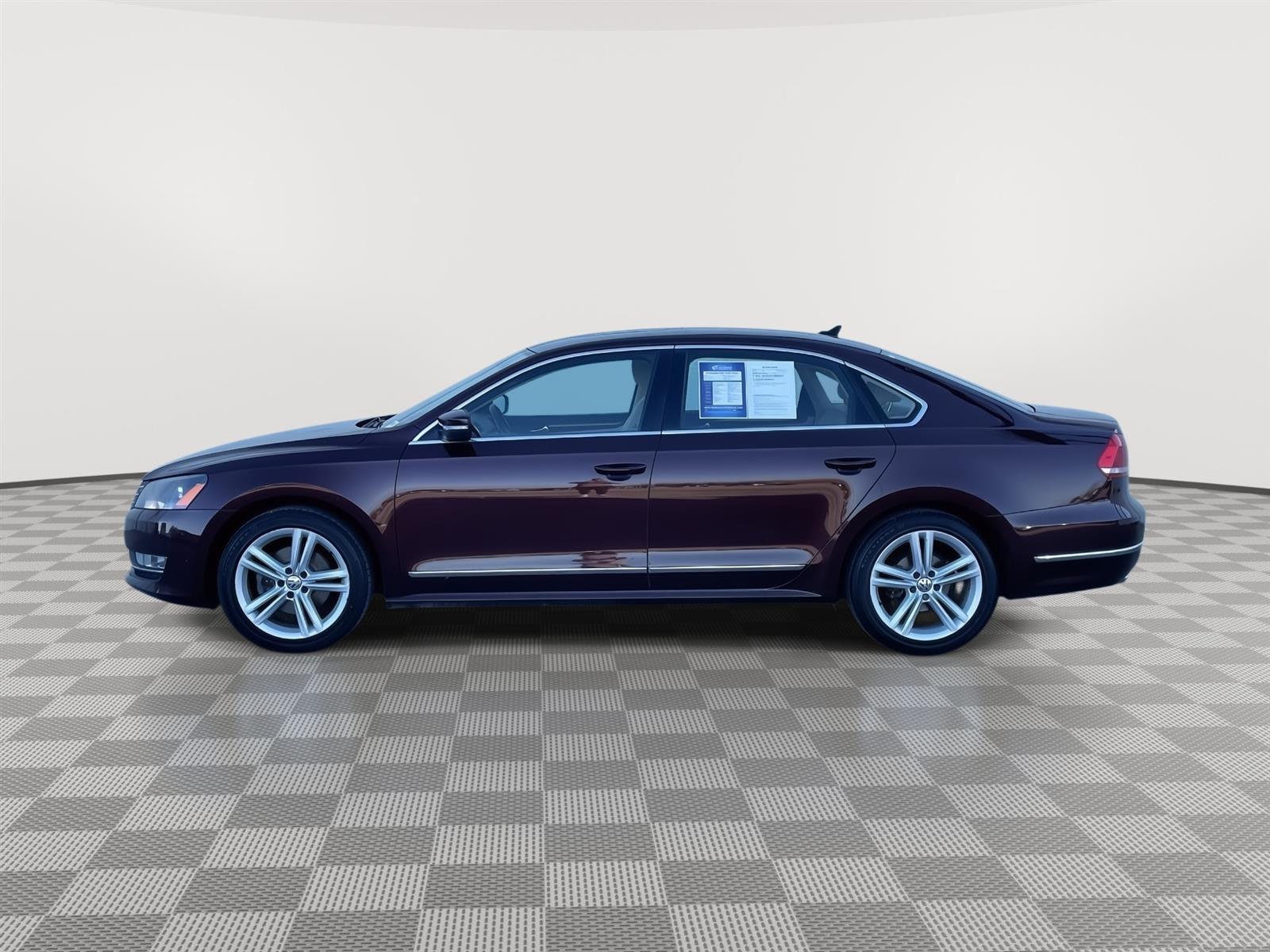 Used 2013 Volkswagen Passat TDI SEL Premium 4 door sdn for sale in Lincoln NE