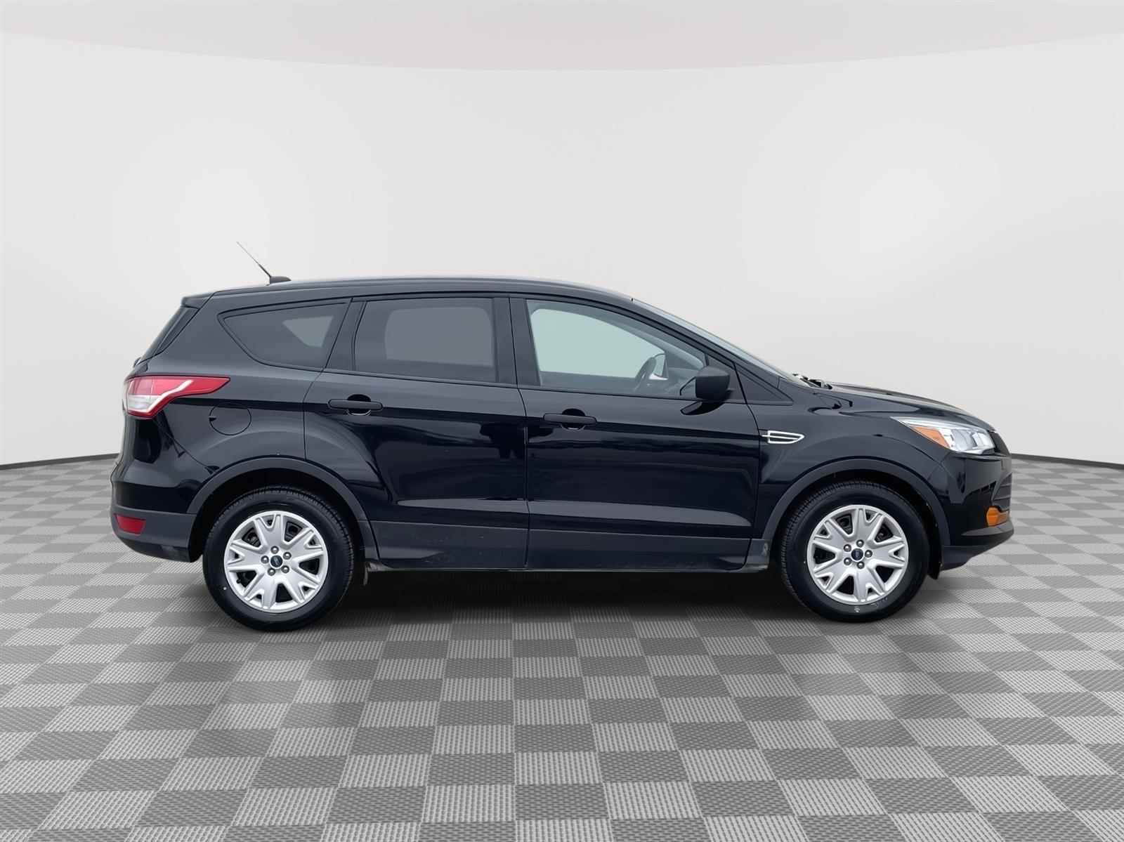 Used 2016 Ford Escape S SUV for sale in Lincoln NE