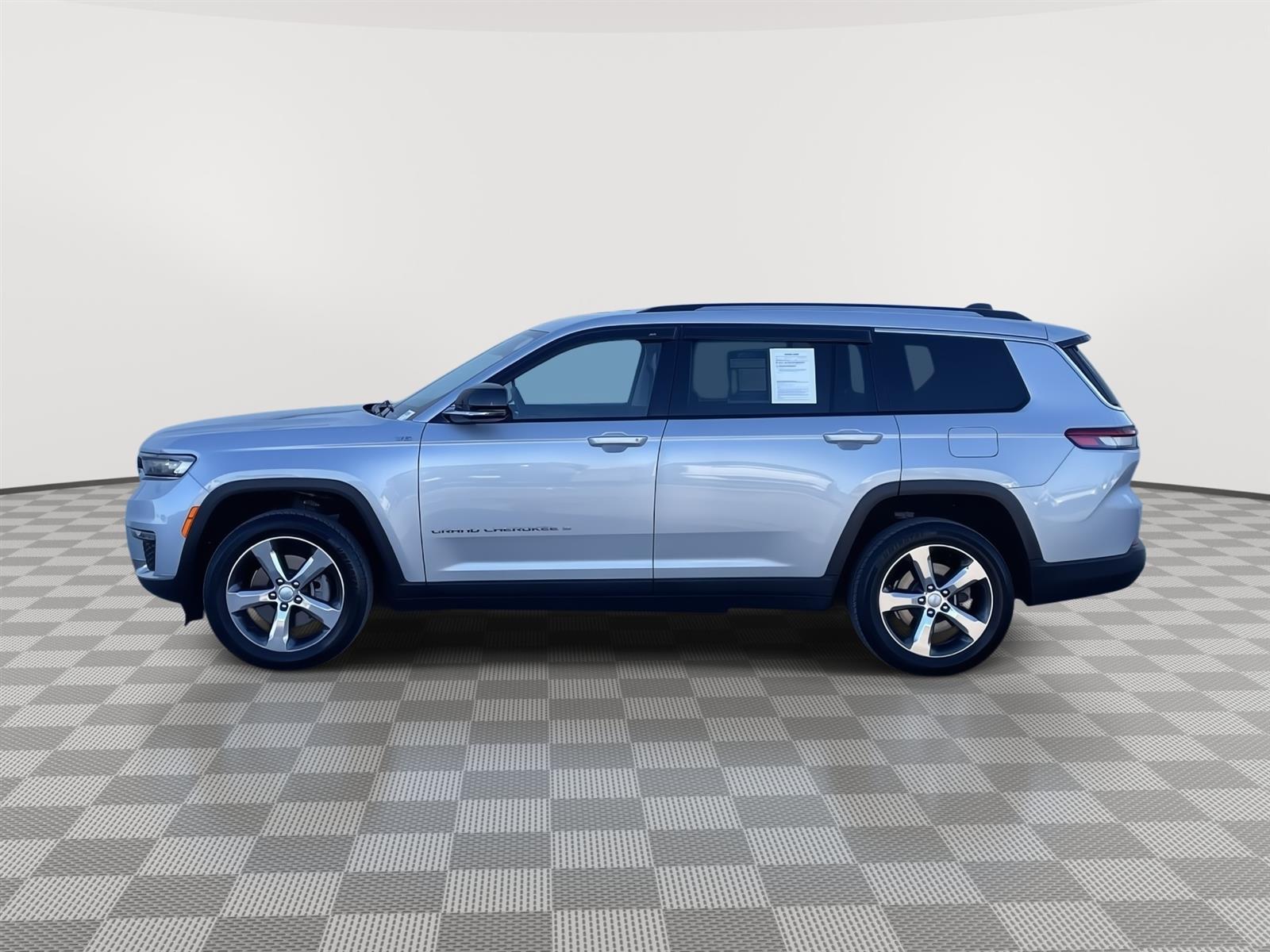 Used 2021 Jeep Grand Cherokee L Limited SUV for sale in Lincoln NE