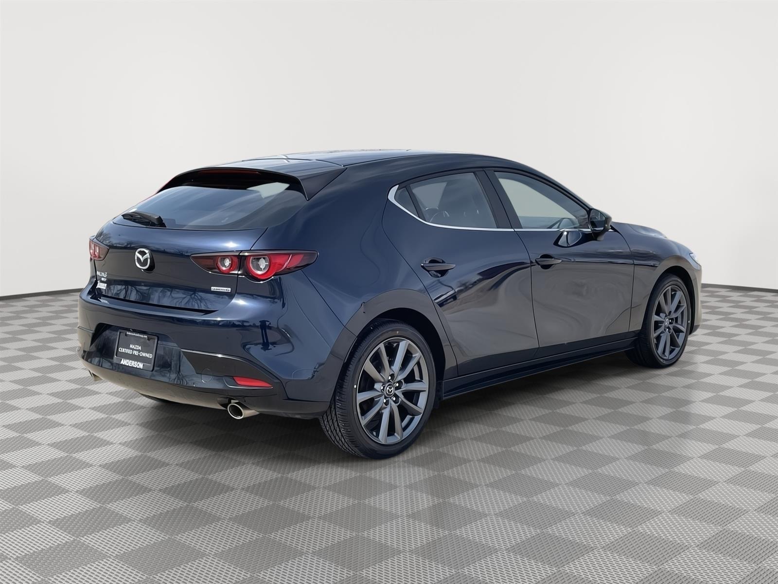 Used 2022 Mazda3 Hatchback Preferred Hatchback for sale in Lincoln NE