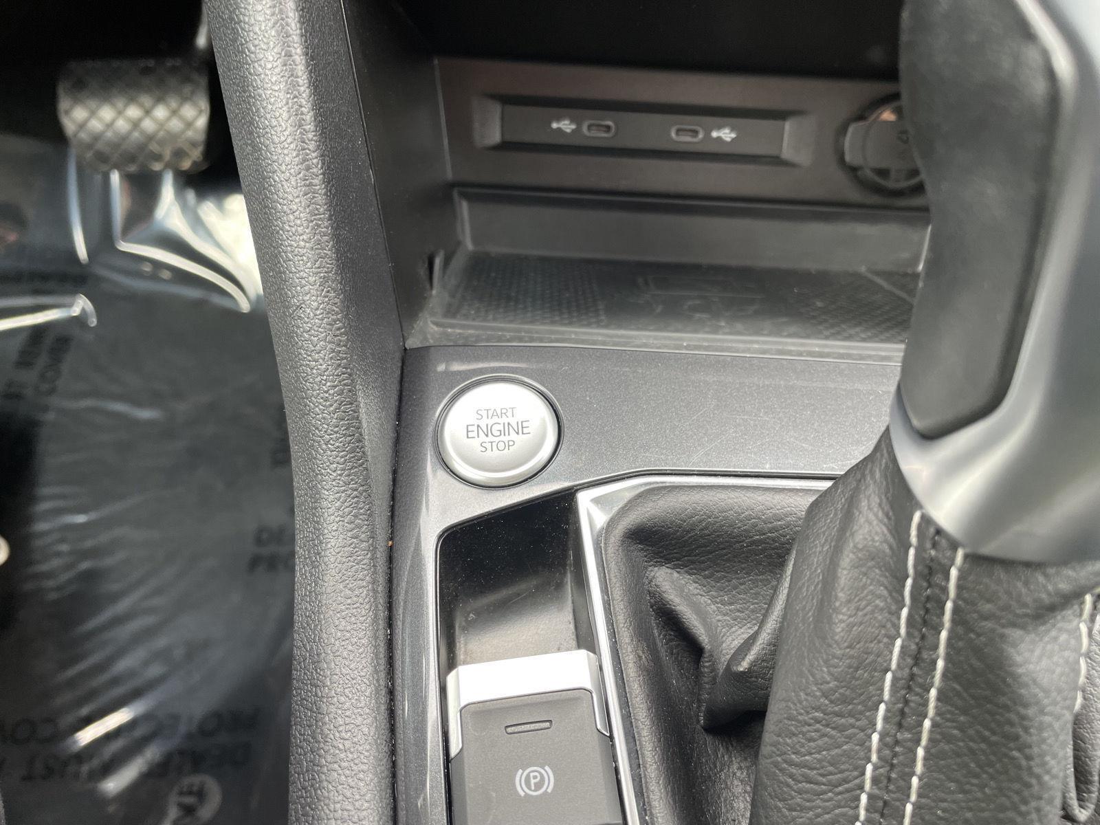 Used 2023 Volkswagen Tiguan SE 4motion for sale in Lincoln NE