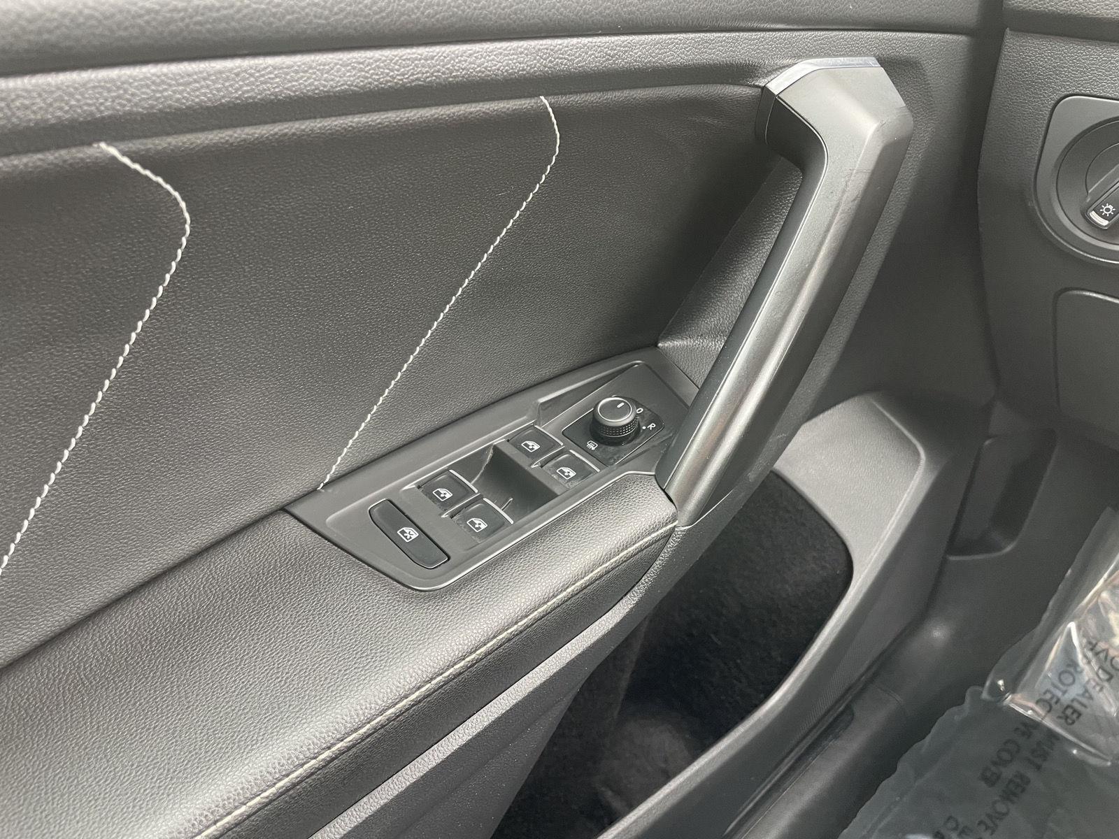 Used 2023 Volkswagen Tiguan SE 4motion for sale in Lincoln NE