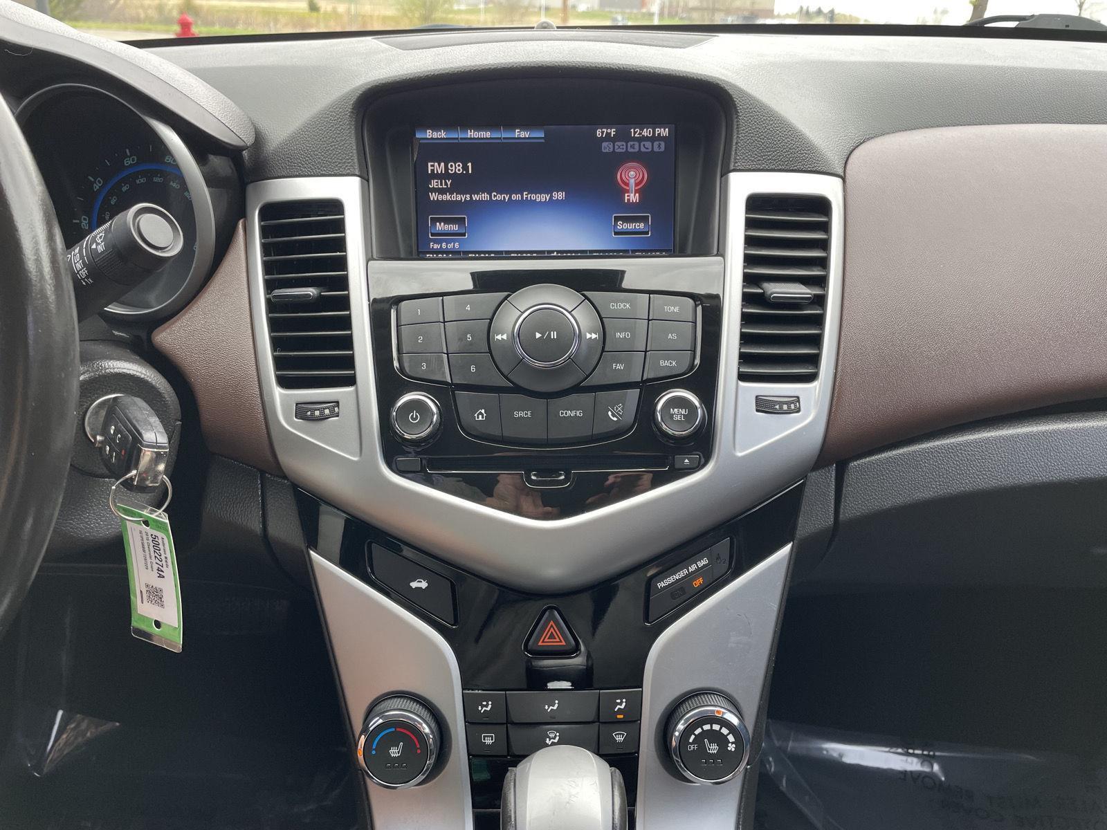 Used 2015 Chevrolet Cruze LT Sedan for sale in Lincoln NE