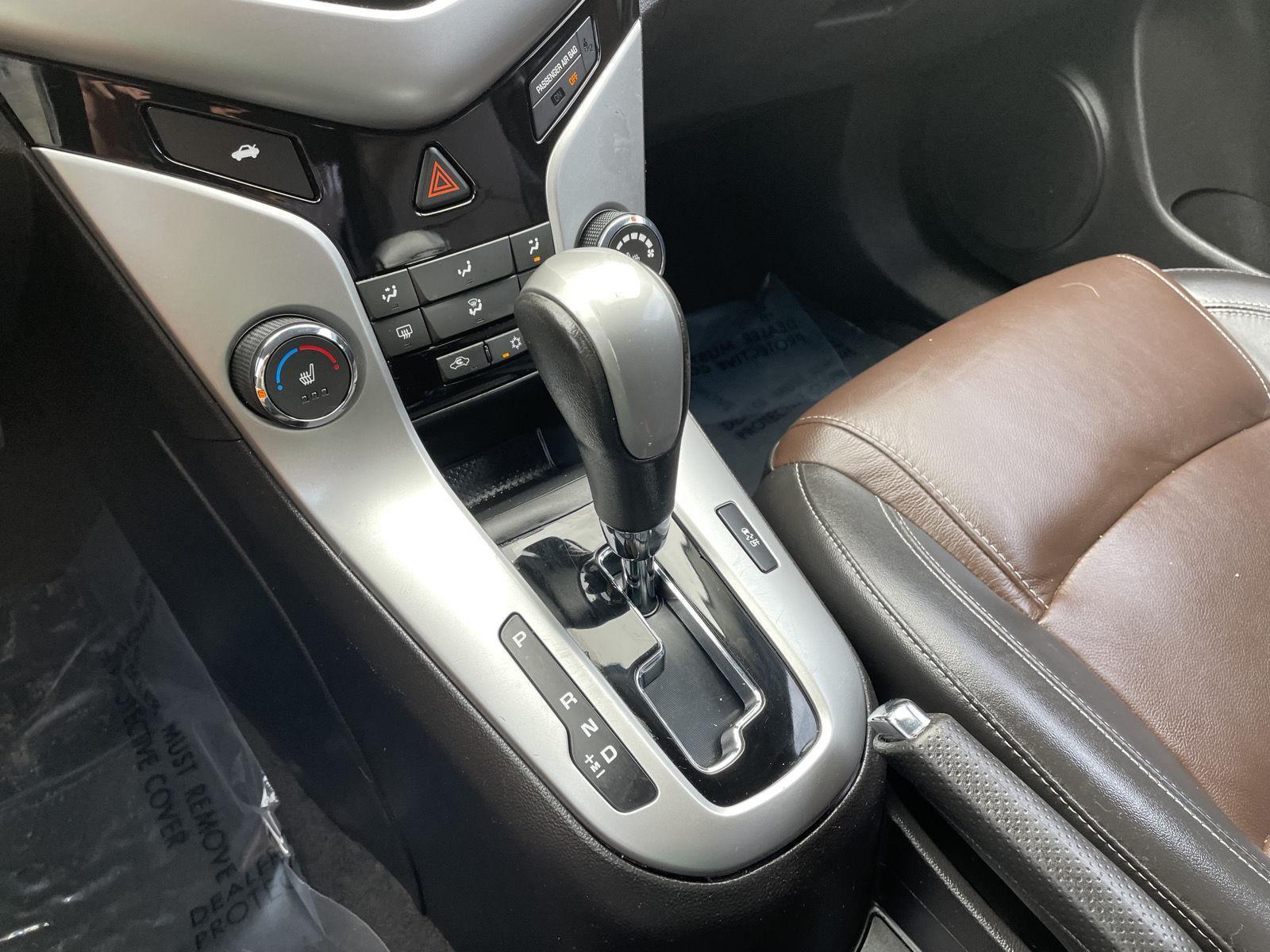 Used 2015 Chevrolet Cruze LT Sedan for sale in Lincoln NE