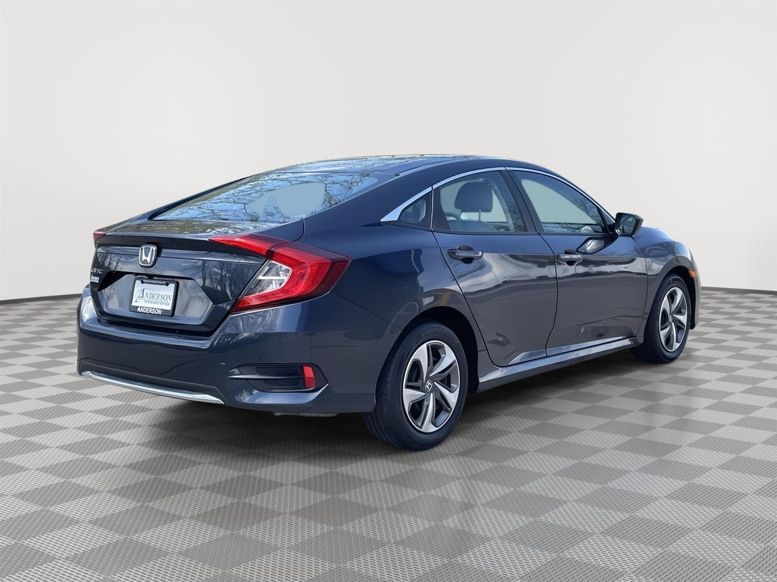 Used 2019 Honda Civic Sedan LX Sedan for sale in Lincoln NE