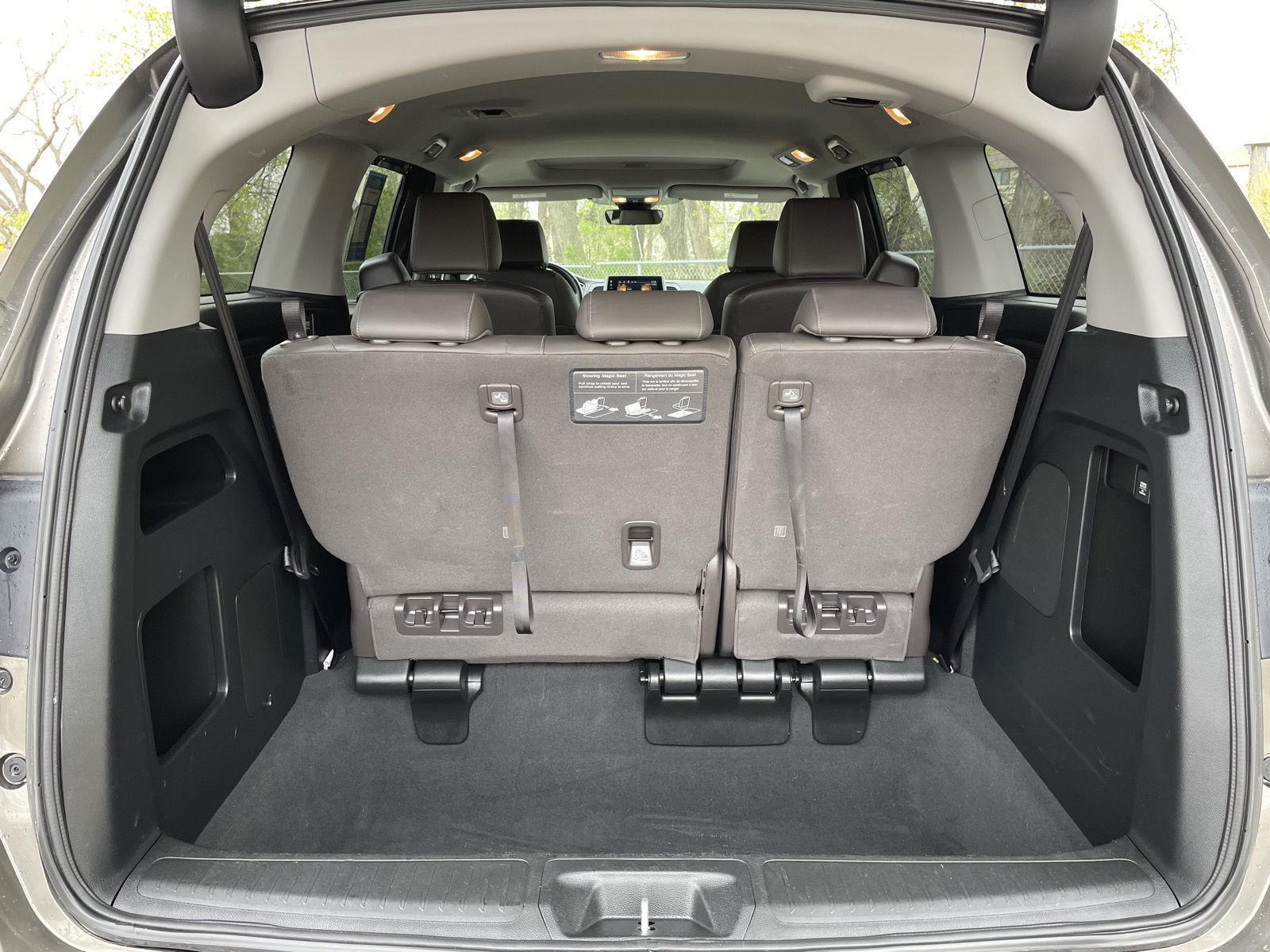 Used 2021 Honda Odyssey EX-L Minivans for sale in Lincoln NE