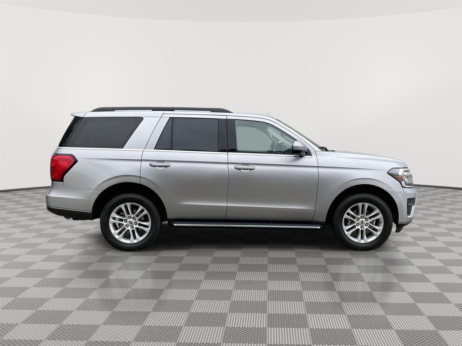 Used 2022 Ford Expedition XLT SUV for sale in Lincoln NE