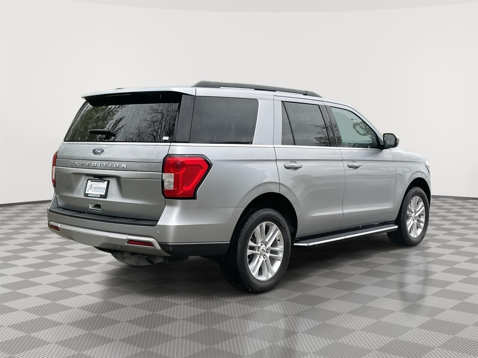 Used 2022 Ford Expedition XLT SUV for sale in Lincoln NE