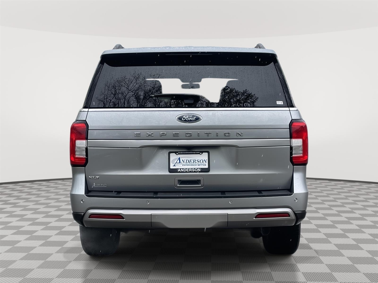 Used 2022 Ford Expedition XLT SUV for sale in Lincoln NE