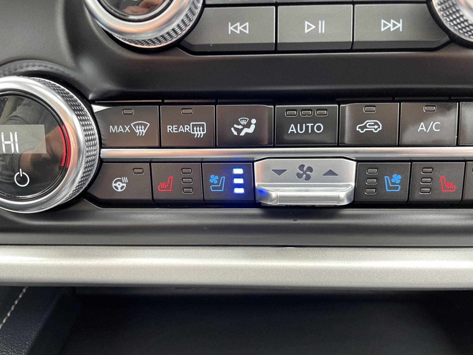 Used 2022 Ford Expedition XLT SUV for sale in Lincoln NE