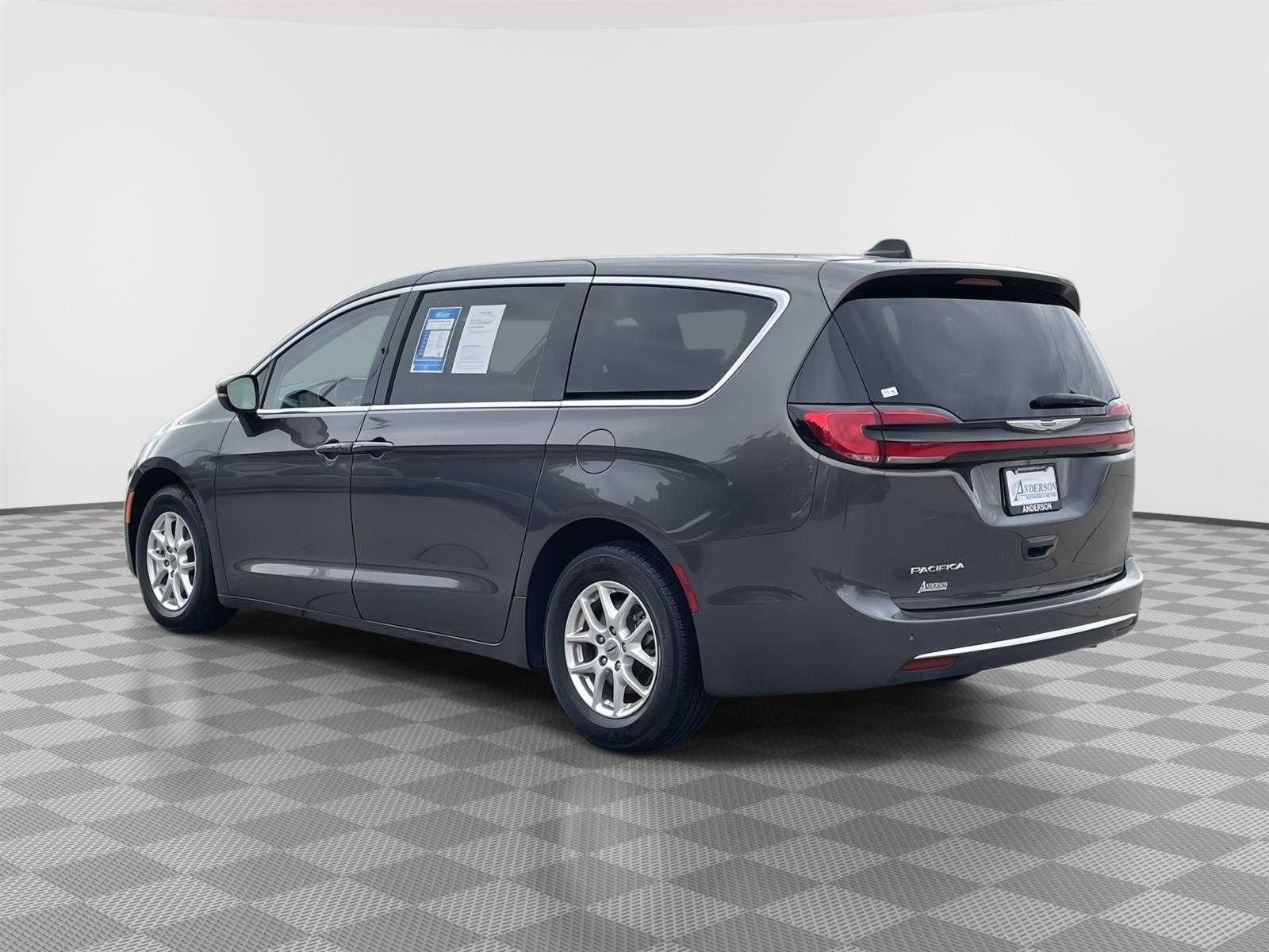 Used 2023 Chrysler Pacifica Touring L Minivans for sale in Lincoln NE