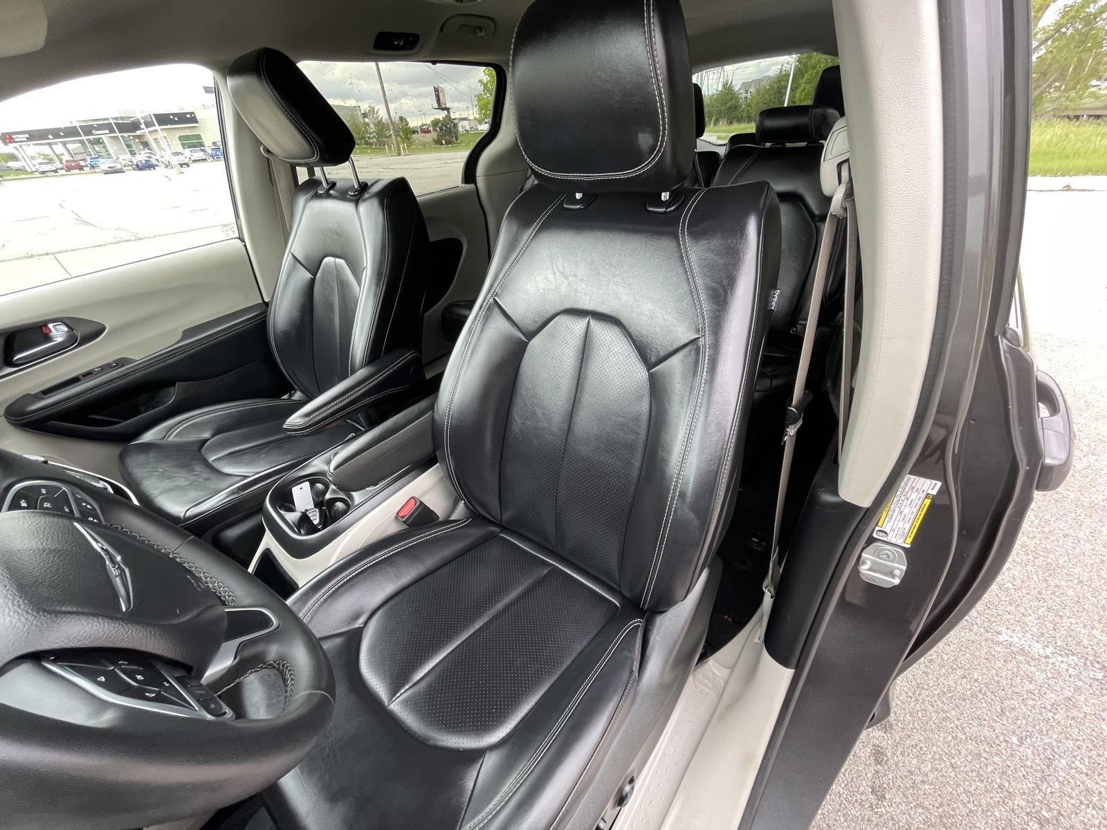 Used 2023 Chrysler Pacifica Touring L Minivans for sale in Lincoln NE