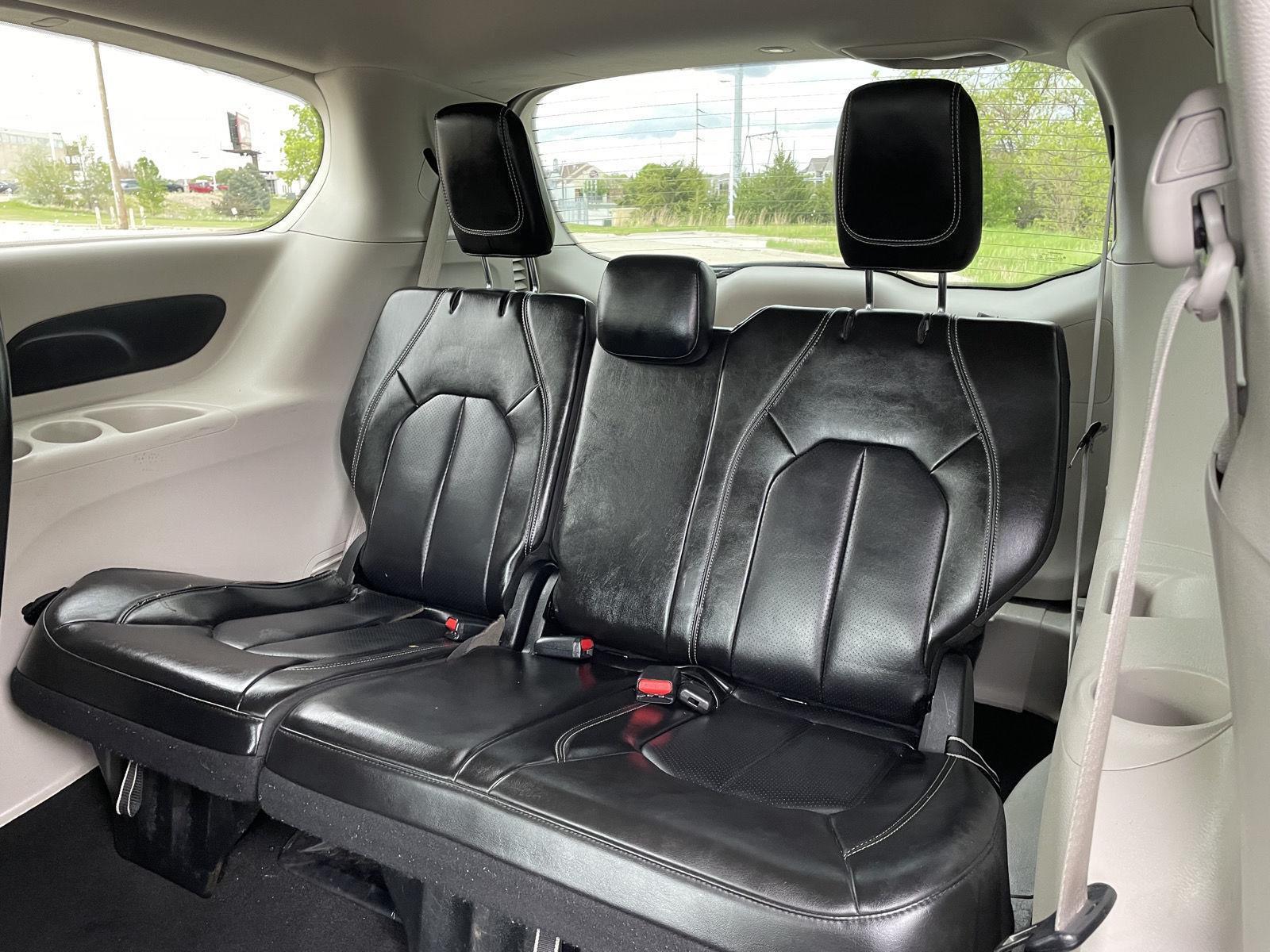 Used 2023 Chrysler Pacifica Touring L Minivans for sale in Lincoln NE