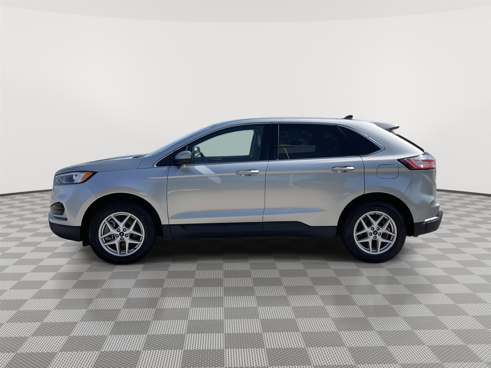 Used 2023 Ford Edge SEL SUV for sale in Lincoln NE