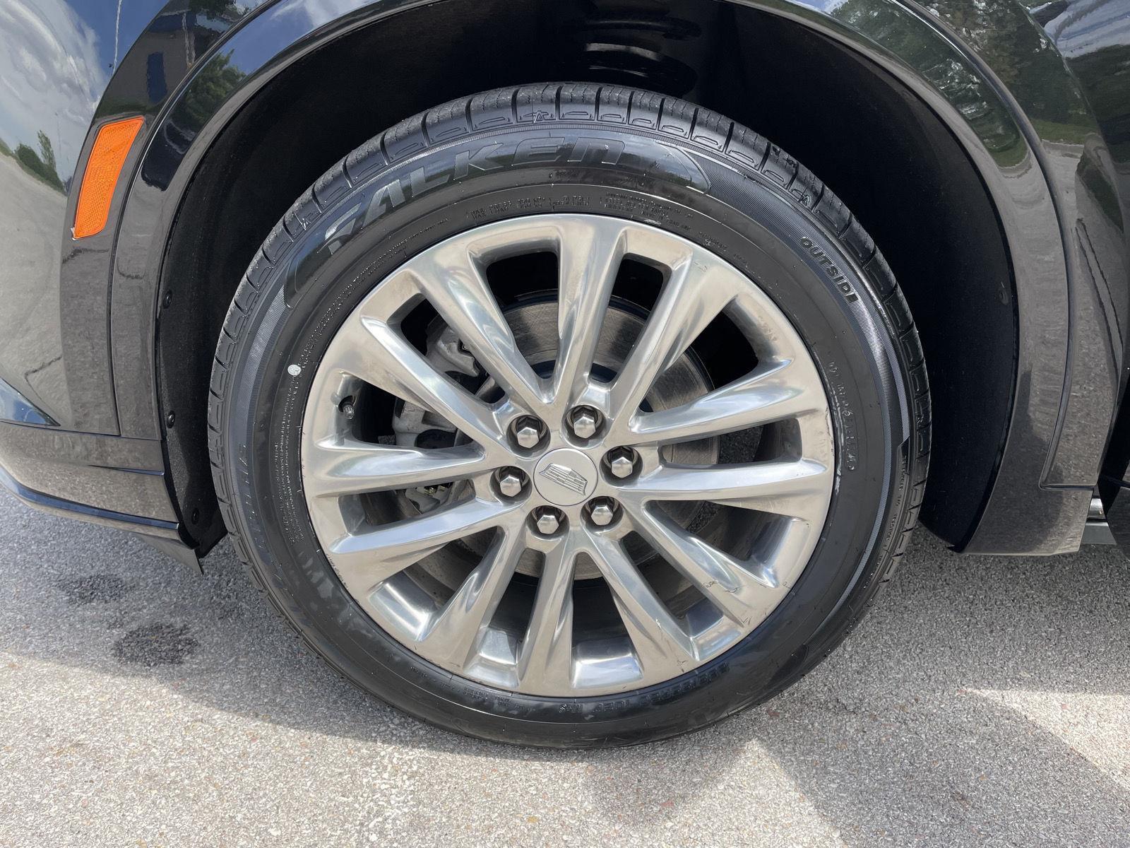Used 2022 Cadillac XT6 Premium Luxury SUV for sale in Lincoln NE