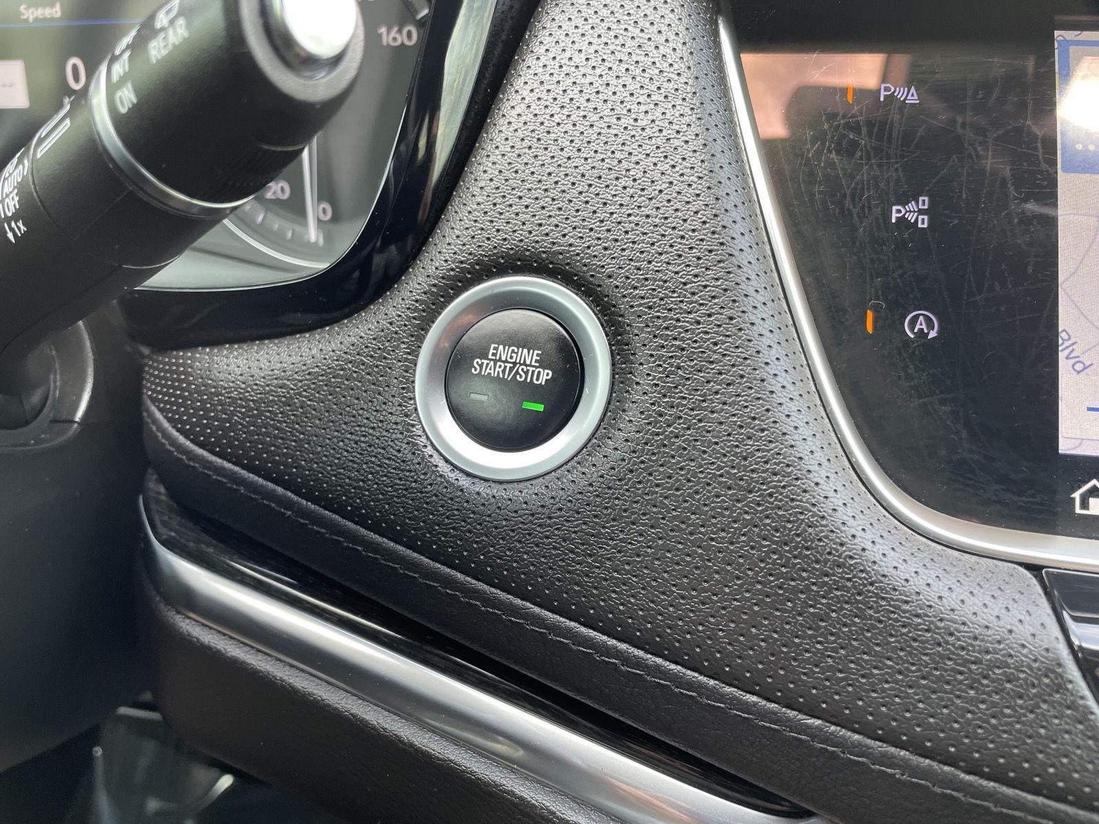Used 2021 Cadillac XT5 FWD Premium Luxury SUV for sale in Lincoln NE