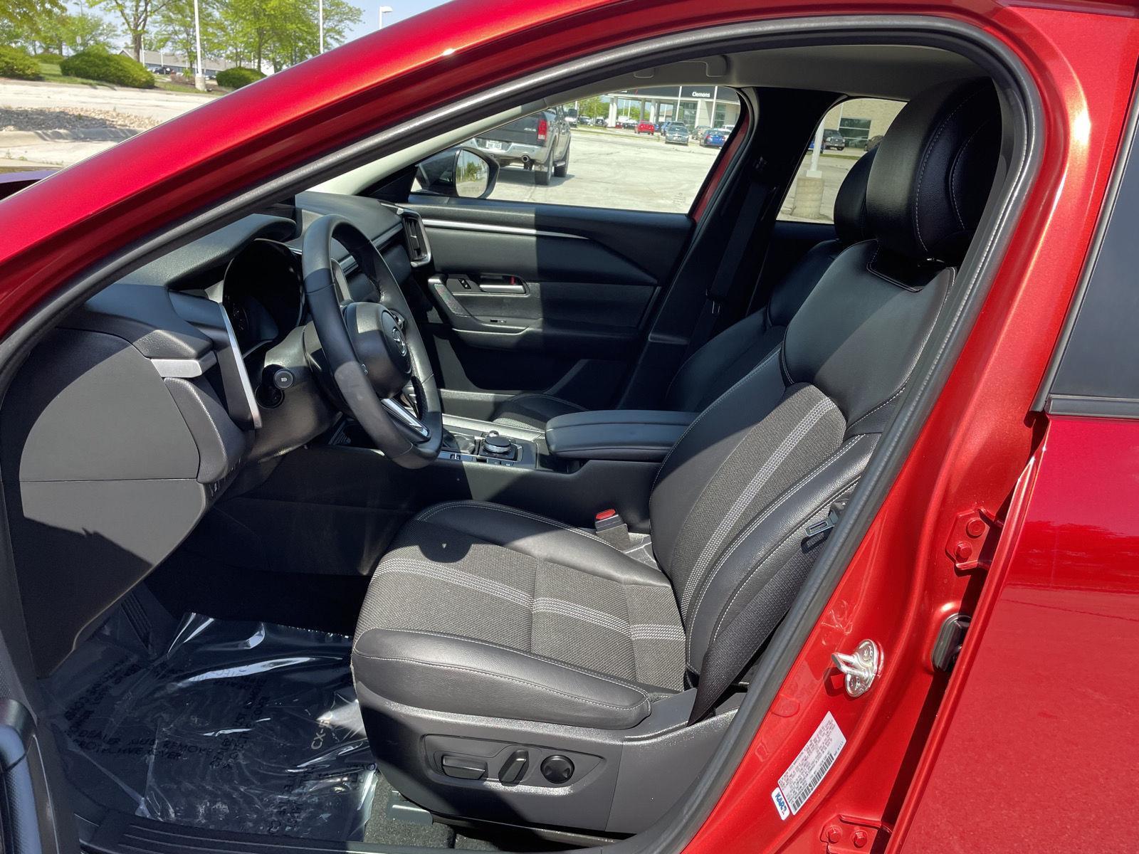 Used 2025 Mazda CX-50 2.5 S Preferred Package SUV for sale in Lincoln NE