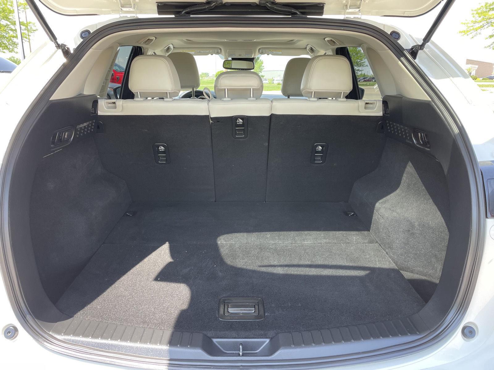 Used 2023 Mazda CX-5 2.5 S Preferred Package SUV for sale in Lincoln NE