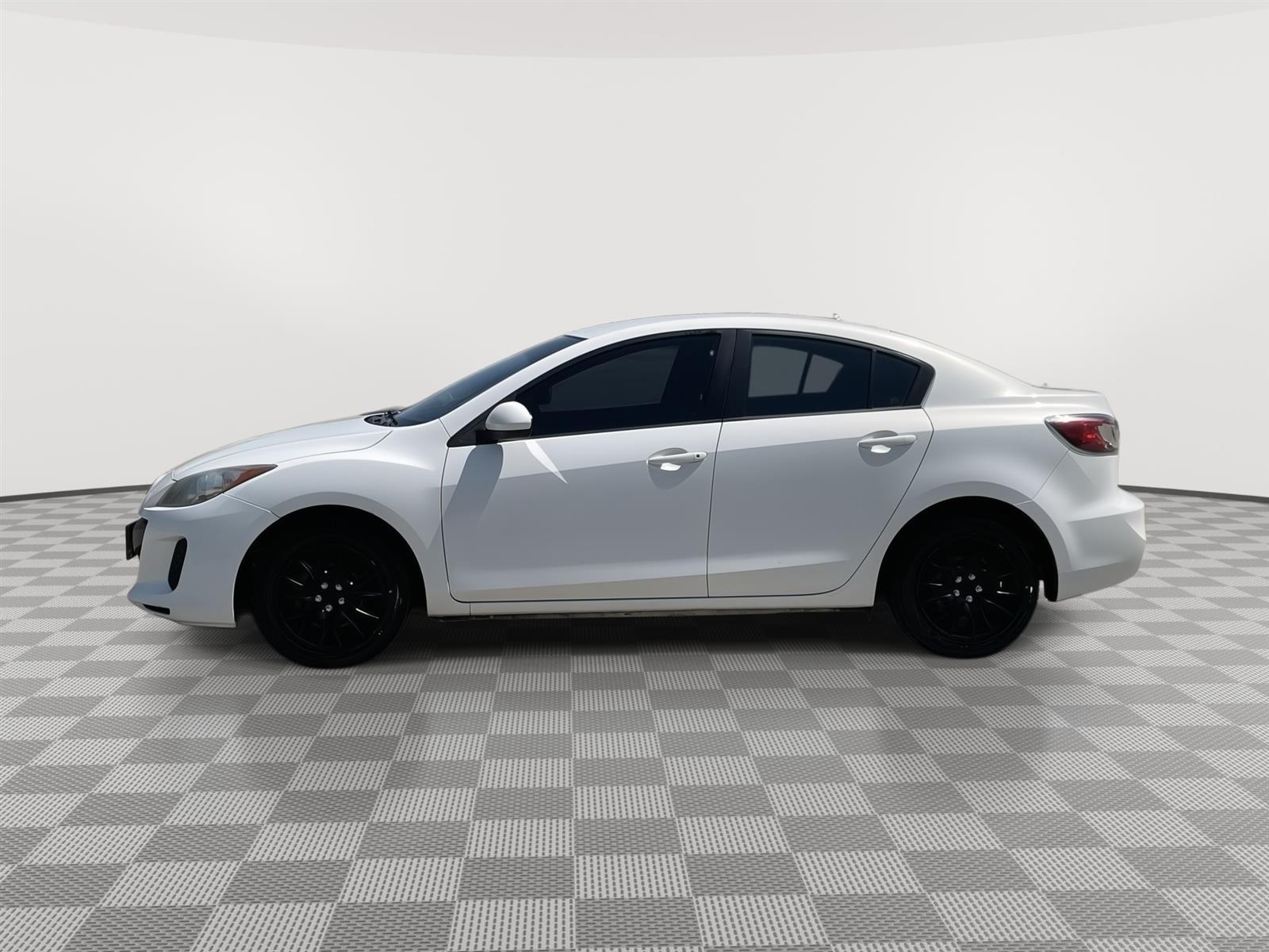 Used 2013 Mazda3 i Sport Sedan for sale in Lincoln NE