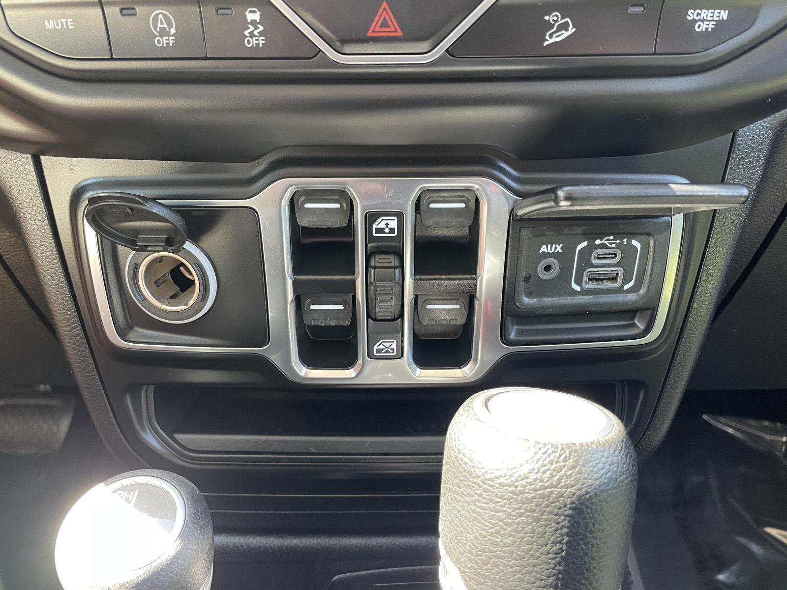 Used 2020 Jeep Wrangler Unlimited Sahara SUV for sale in Lincoln NE