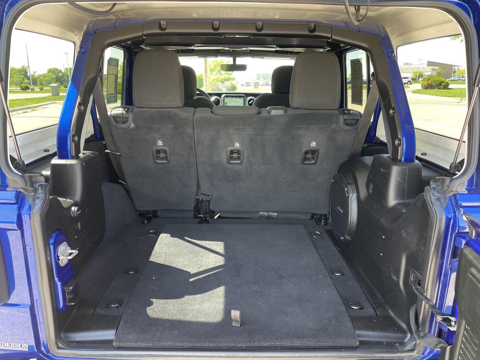 Used 2020 Jeep Wrangler Unlimited Sahara SUV for sale in Lincoln NE