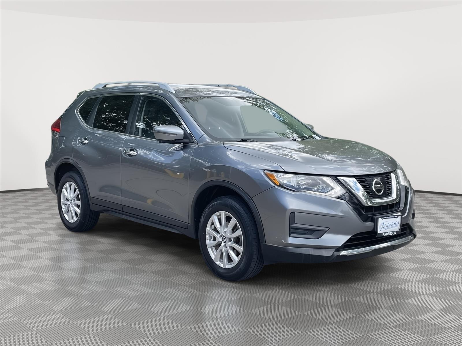 Used 2017 Nissan Rogue SV SUV for sale in Lincoln NE