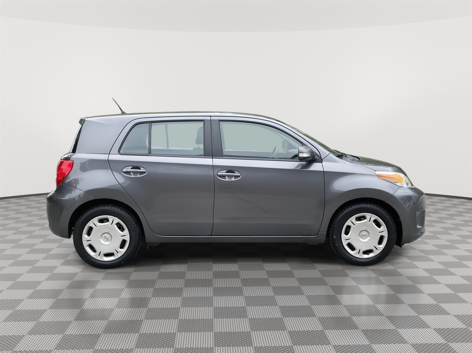 Used 2008 Scion XD Base 4 door wagon for sale in Lincoln NE