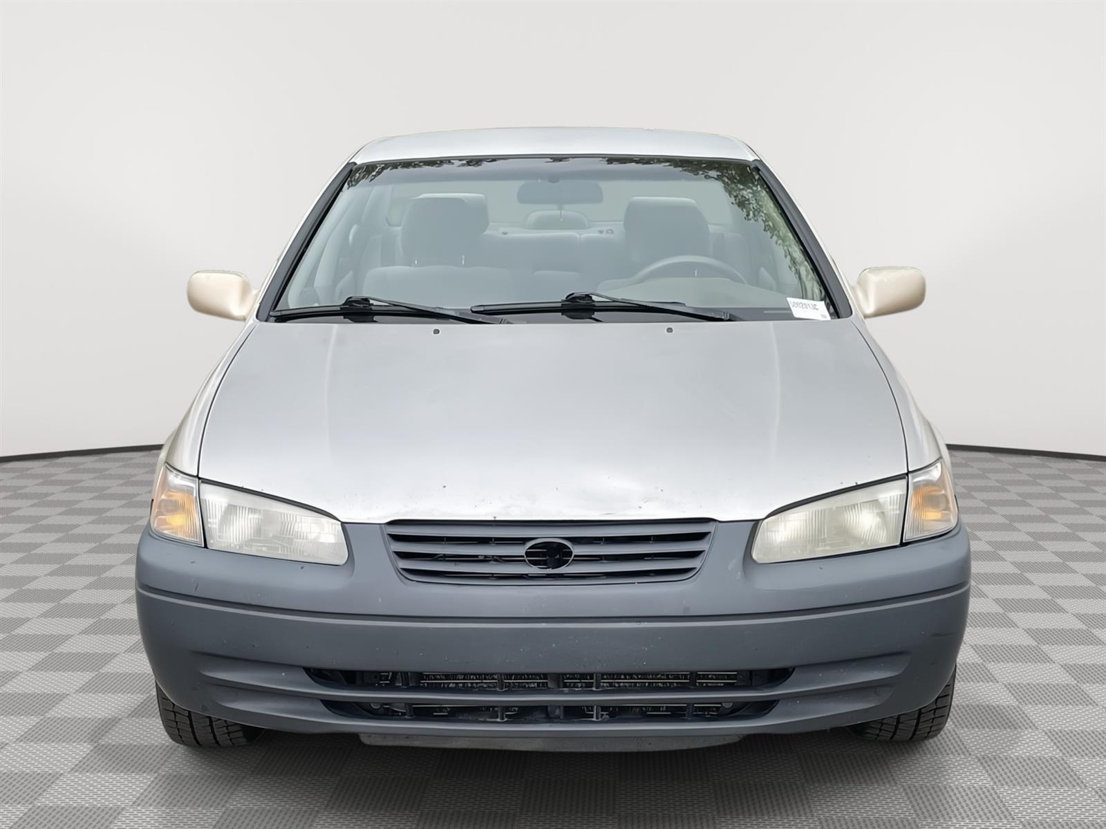 Used 1998 Toyota Camry XLE Sedan for sale in Lincoln NE
