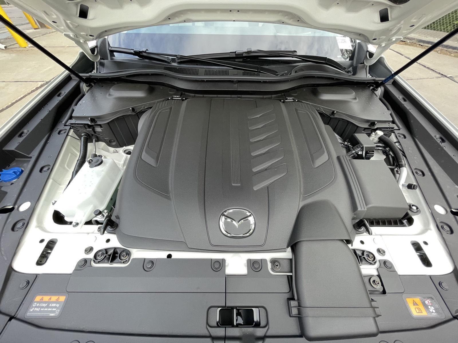 New 2025 Mazda CX-90 for sale in Lincoln NE