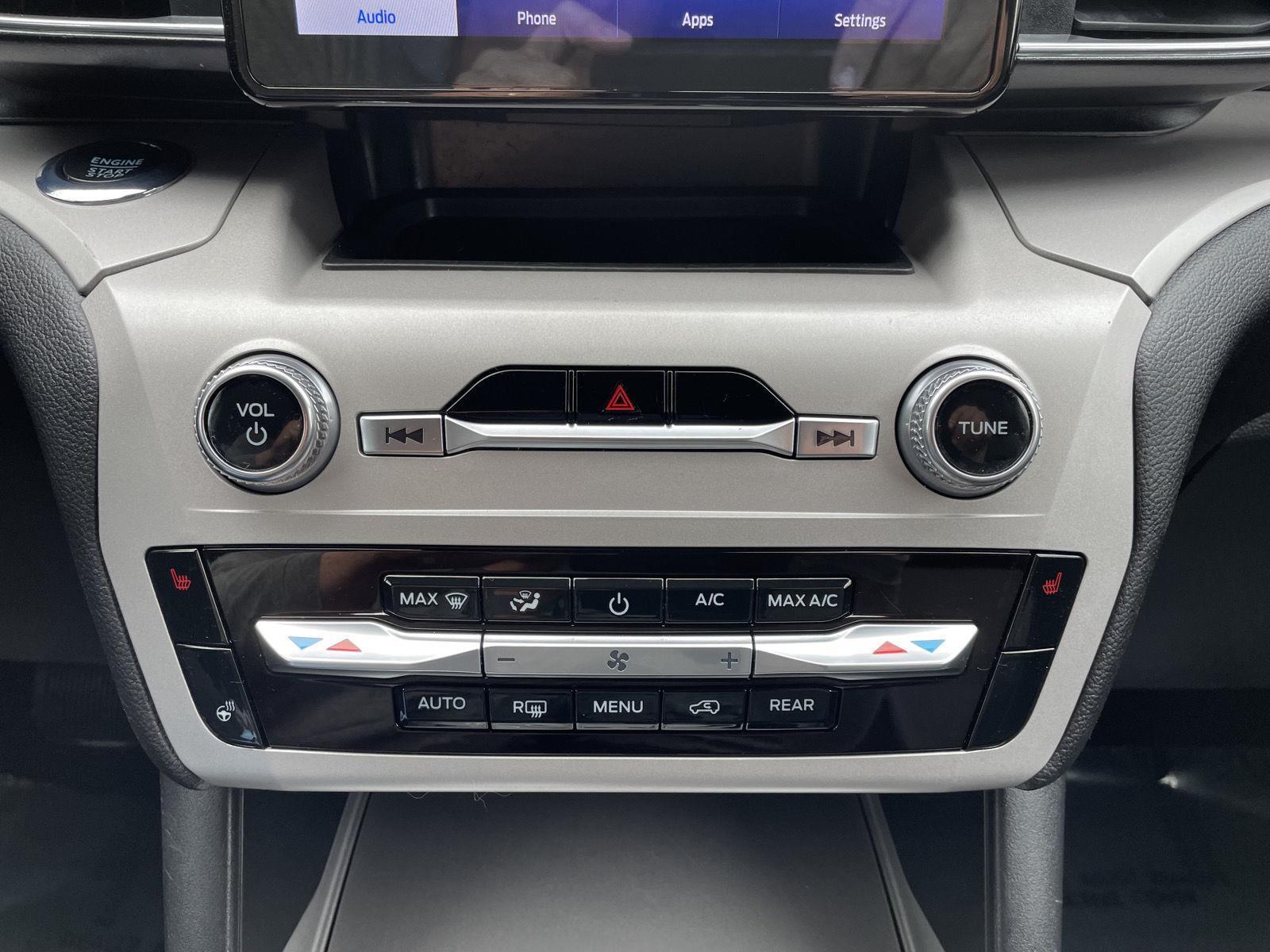 Used 2023 Ford Explorer XLT SUV for sale in Lincoln NE