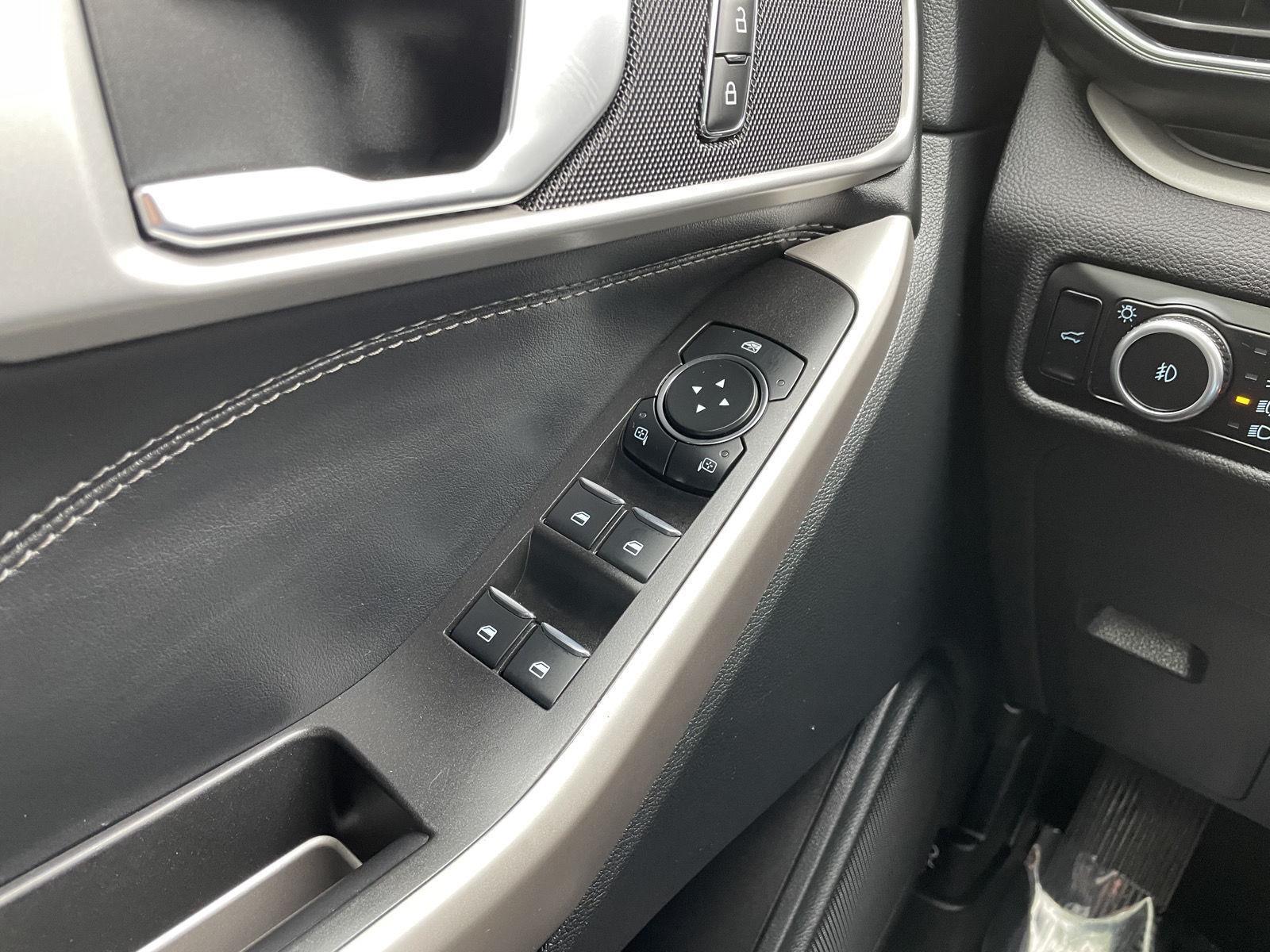 Used 2023 Ford Explorer XLT SUV for sale in Lincoln NE