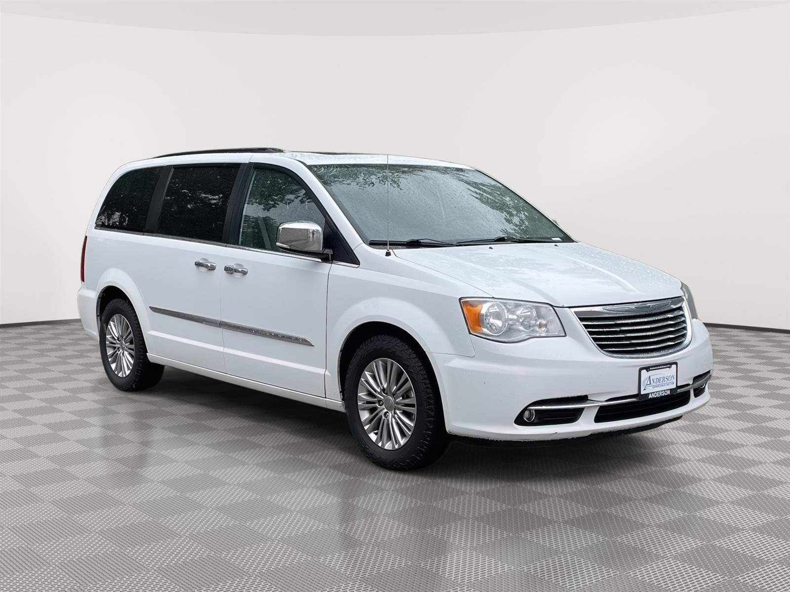 Used 2016 Chrysler Town And Country Touring-L Anniversary Edition Minivans for sale in Lincoln NE