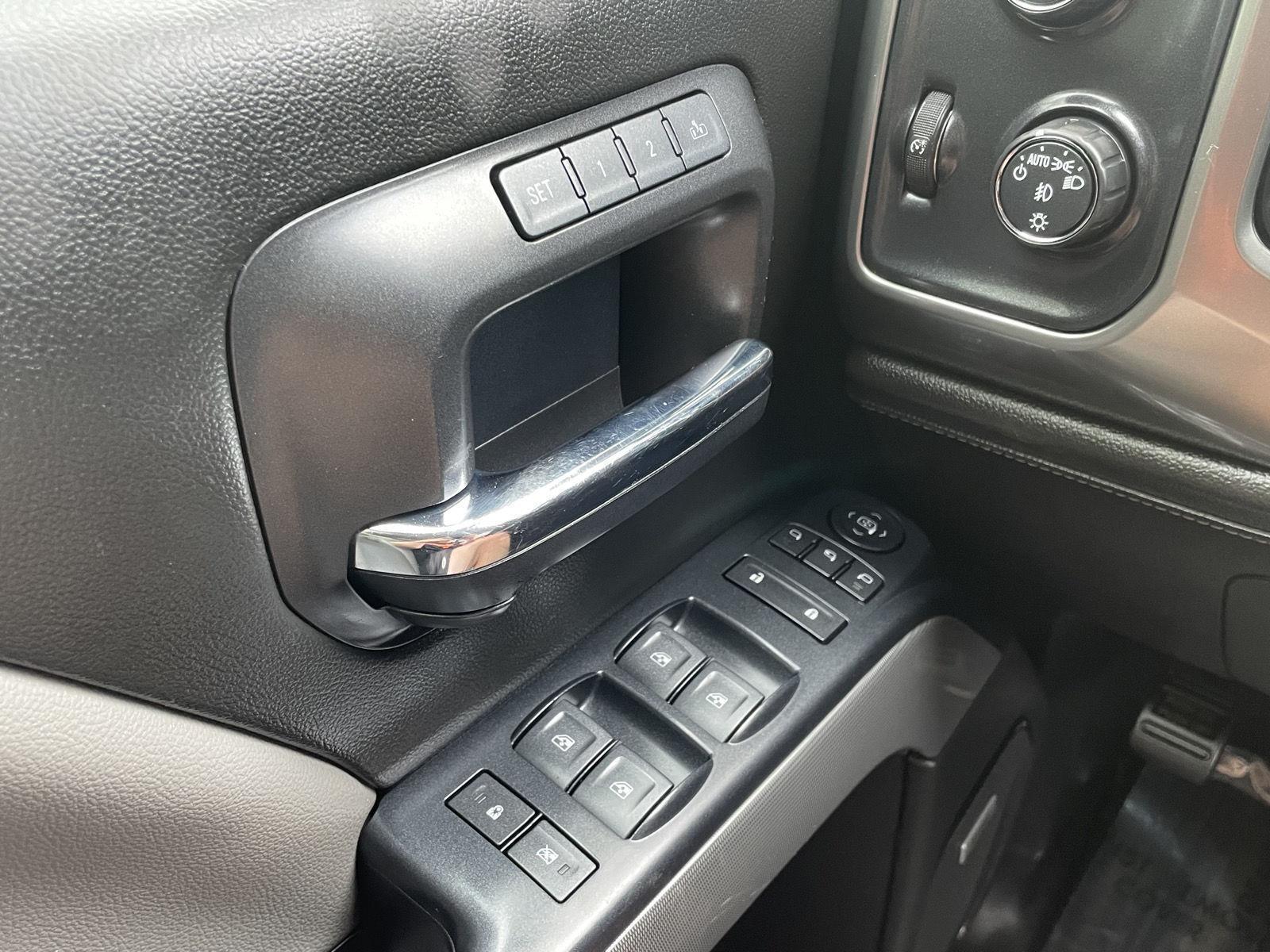 Used 2018 Chevrolet Silverado 1500 LTZ Crew Cab Truck for sale in Lincoln NE