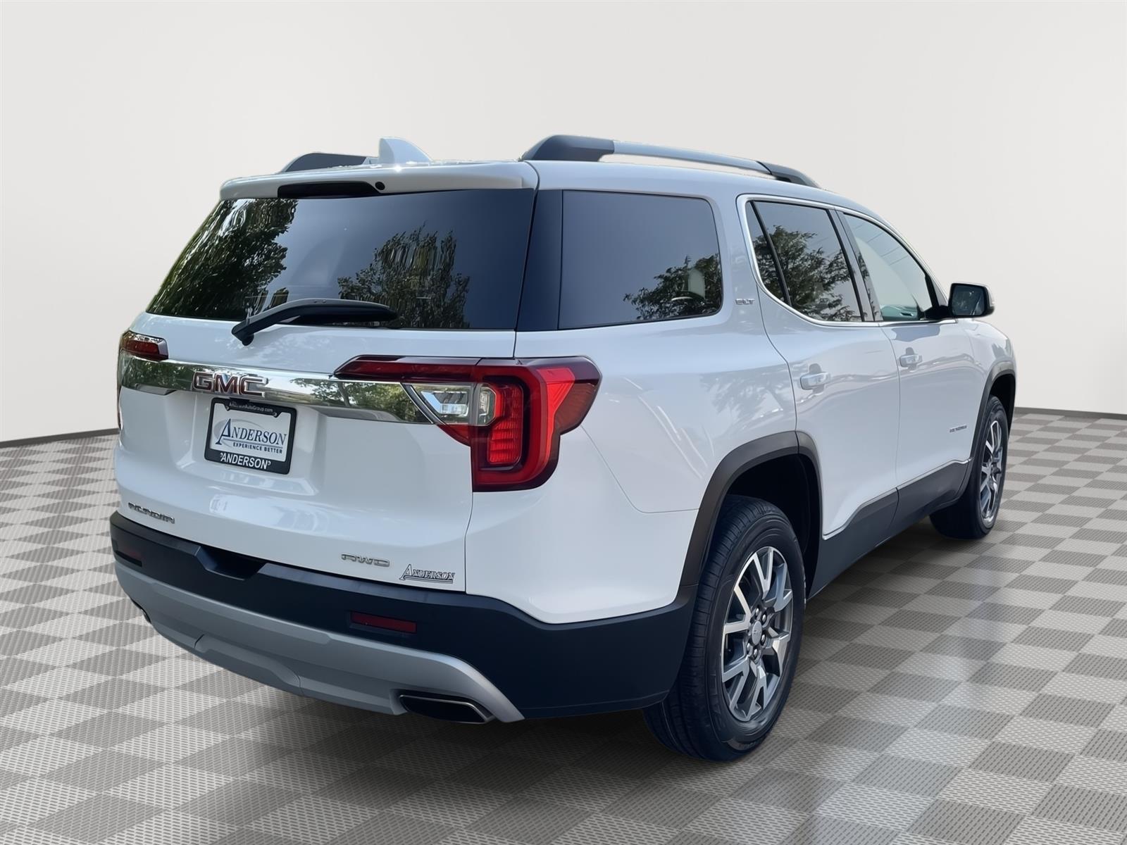 Used 2023 GMC Acadia SLT 4 door for sale in Lincoln NE