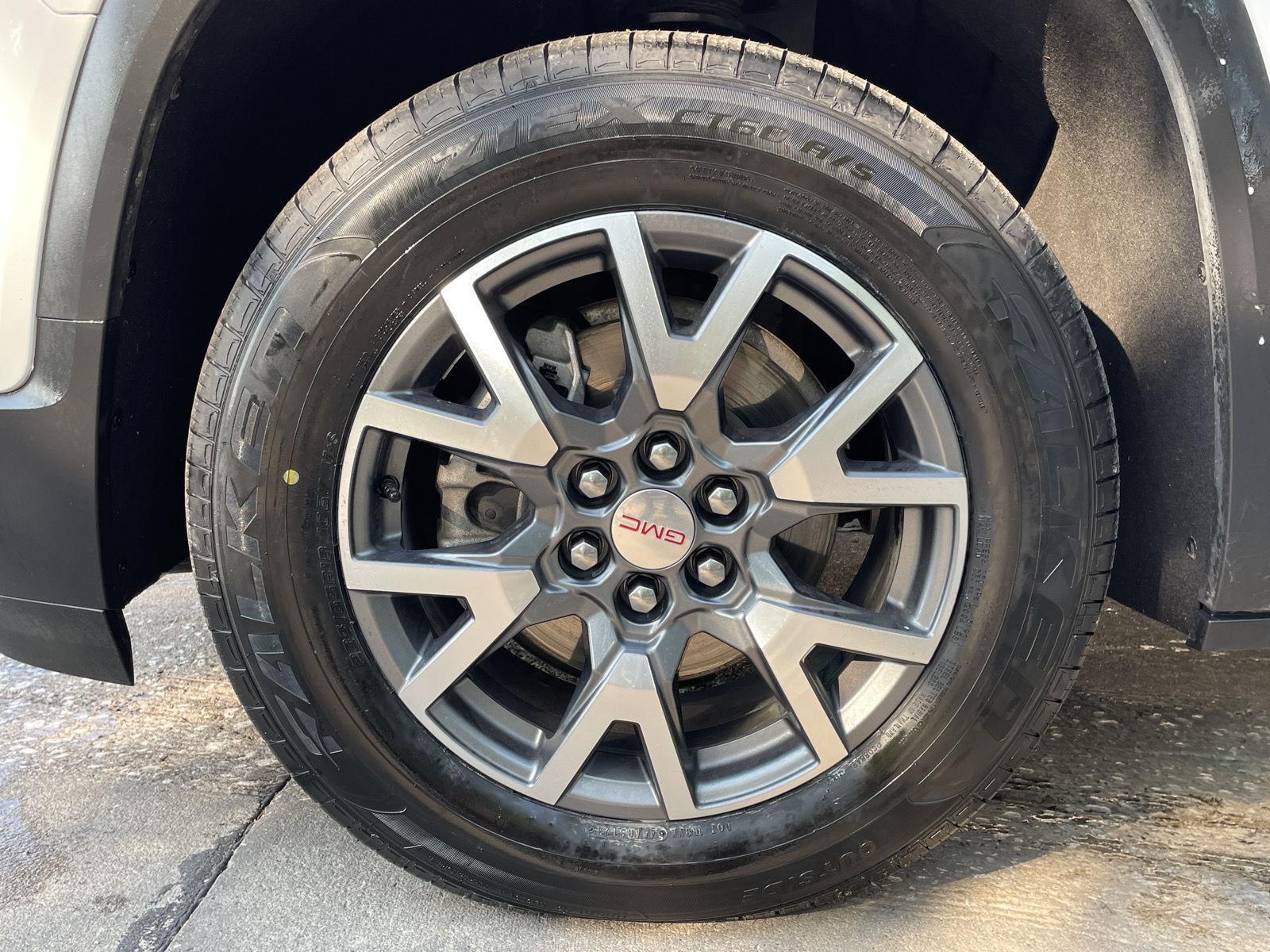 Used 2023 GMC Acadia SLT 4 door for sale in Lincoln NE