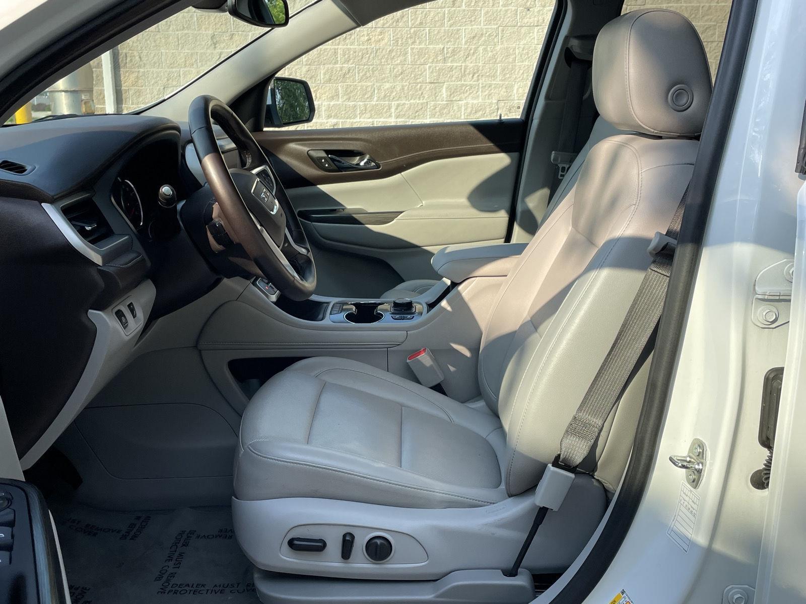 Used 2023 GMC Acadia SLT 4 door for sale in Lincoln NE