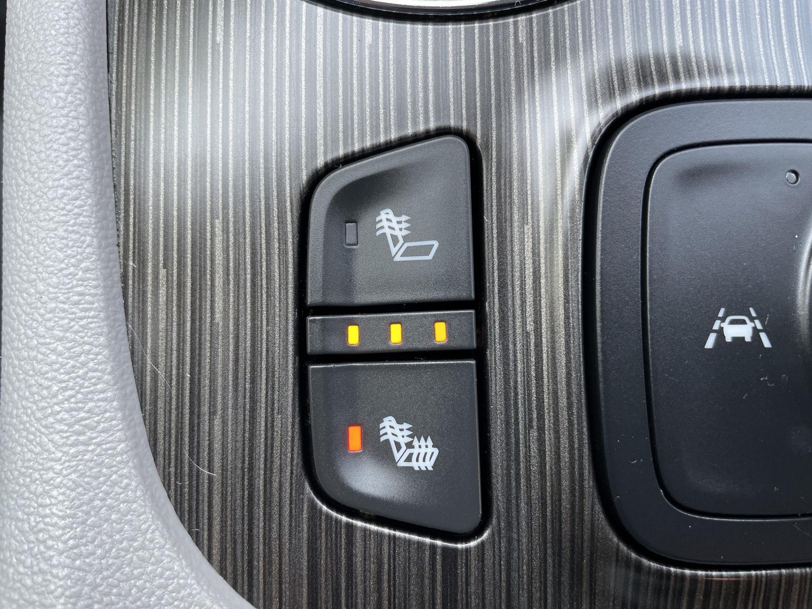 Used 2023 GMC Acadia SLT 4 door for sale in Lincoln NE