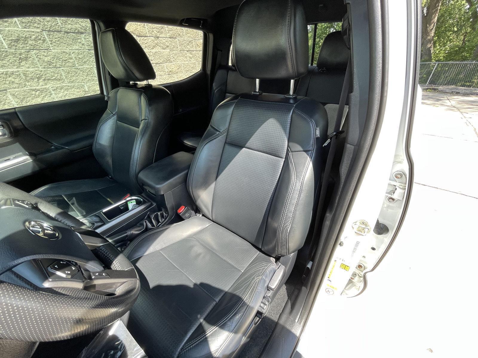 Used 2018 Toyota Tacoma TRD Sport Double Cab Truck for sale in Lincoln NE